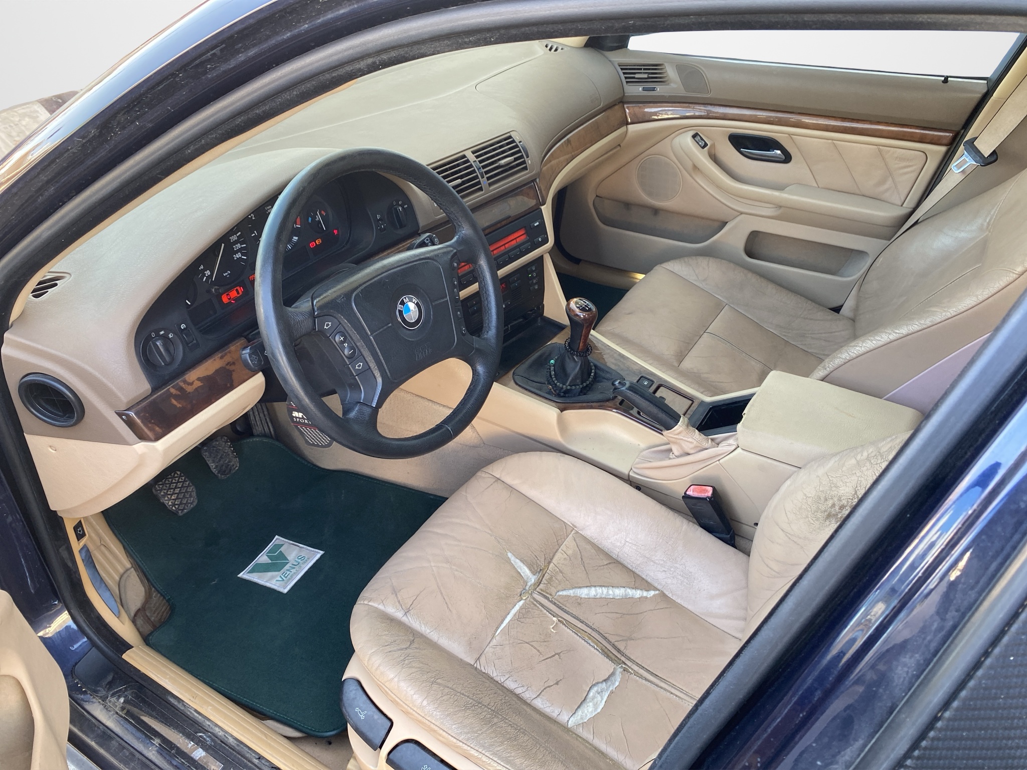 BMW 520i Executive 2001 - 11