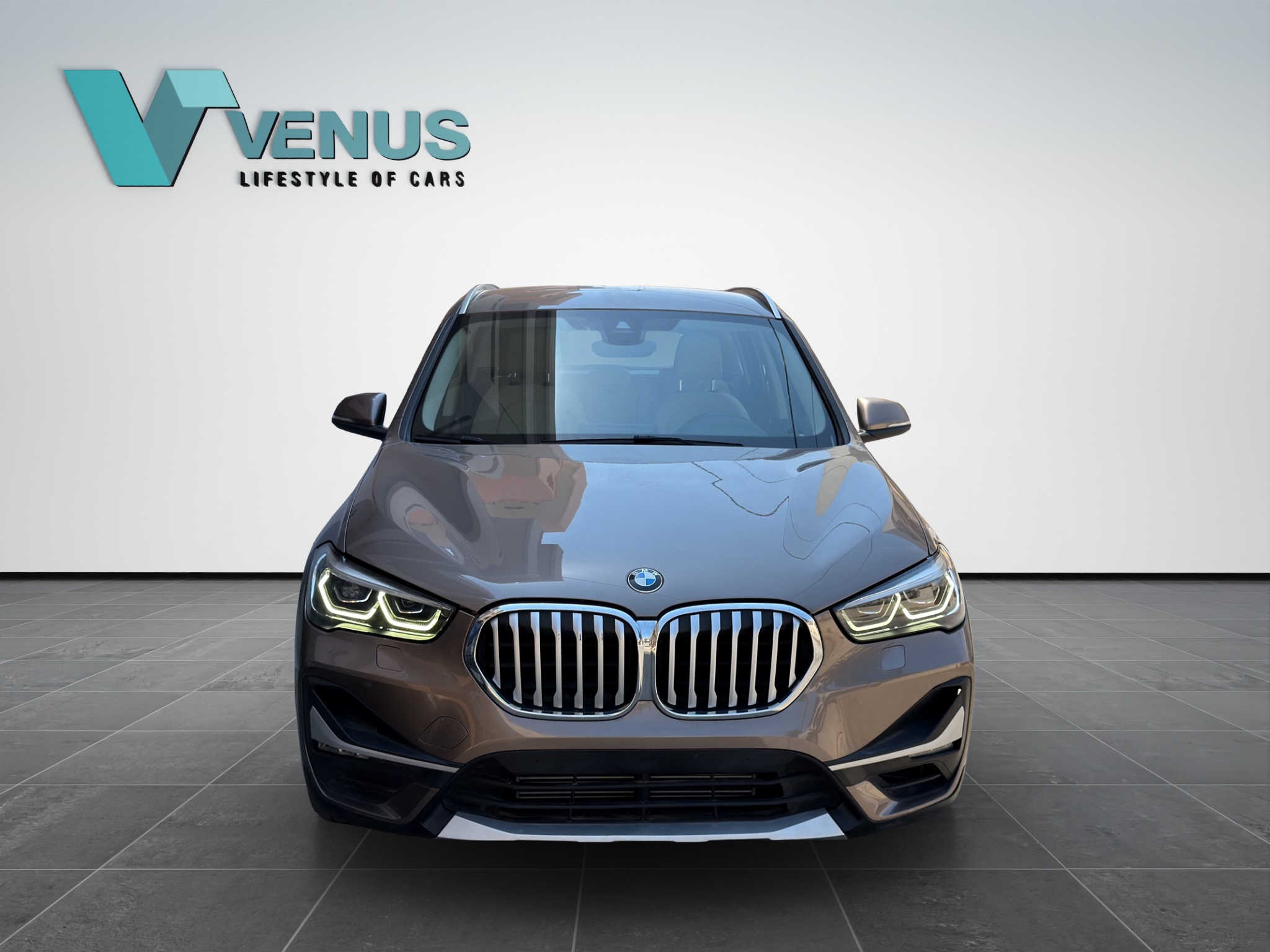 BMW X1 sDrive18i Automatic Facelift 2020  - 5
