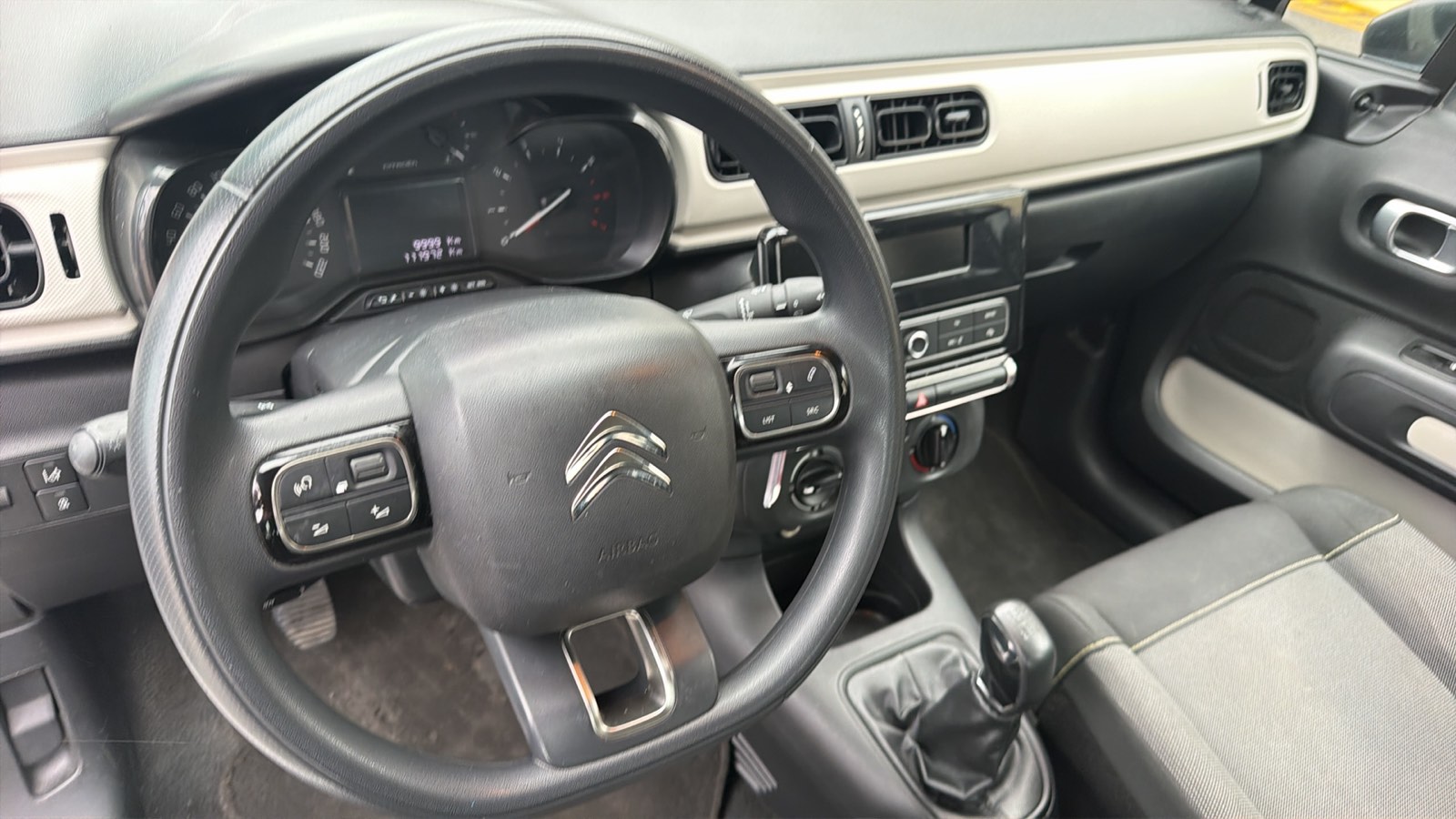 Citroen C3 1.2 Puretech 2019 - 11