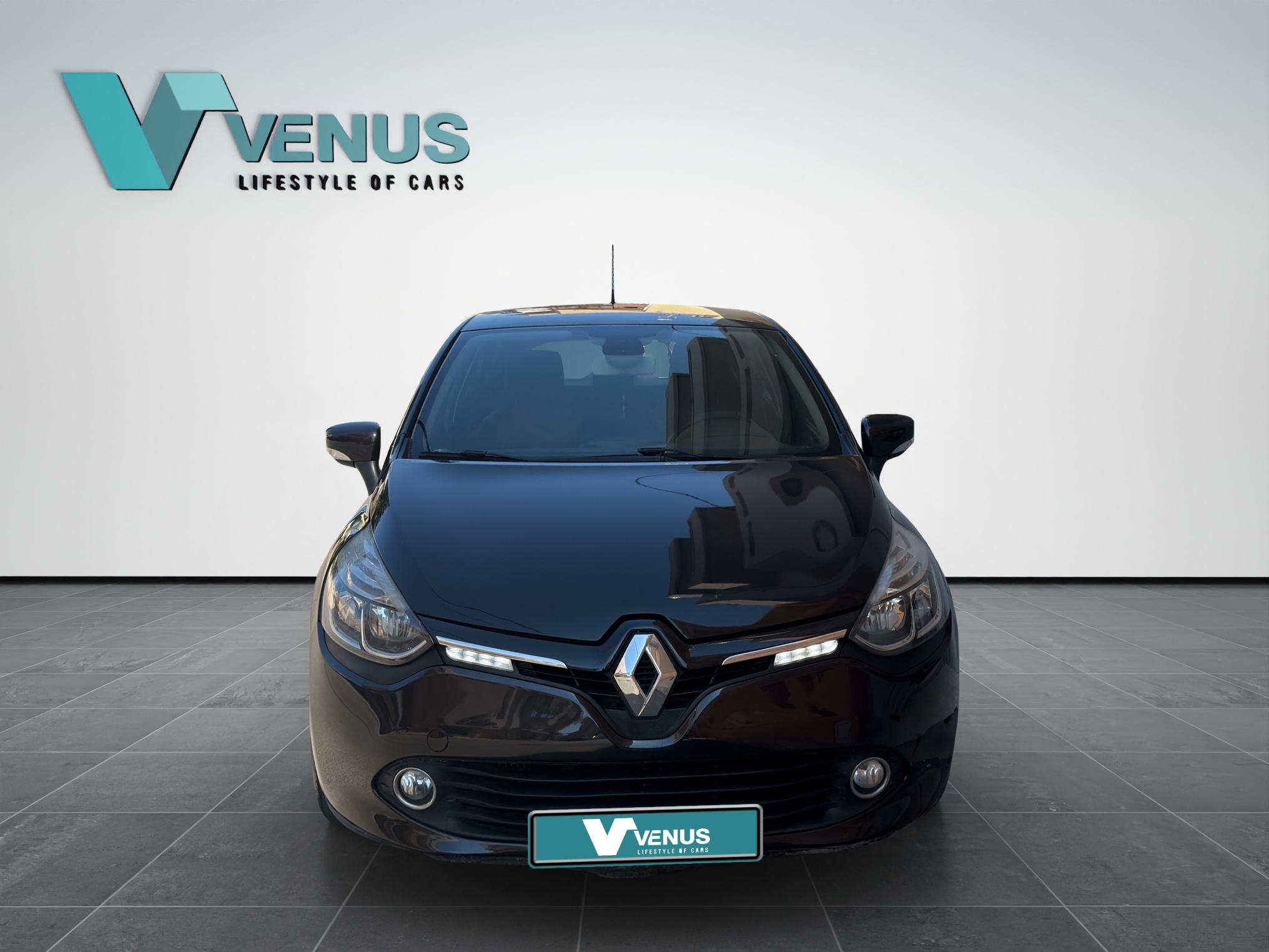 Renault Clio 1.5 dCi Expression Diesel 2013 - 5
