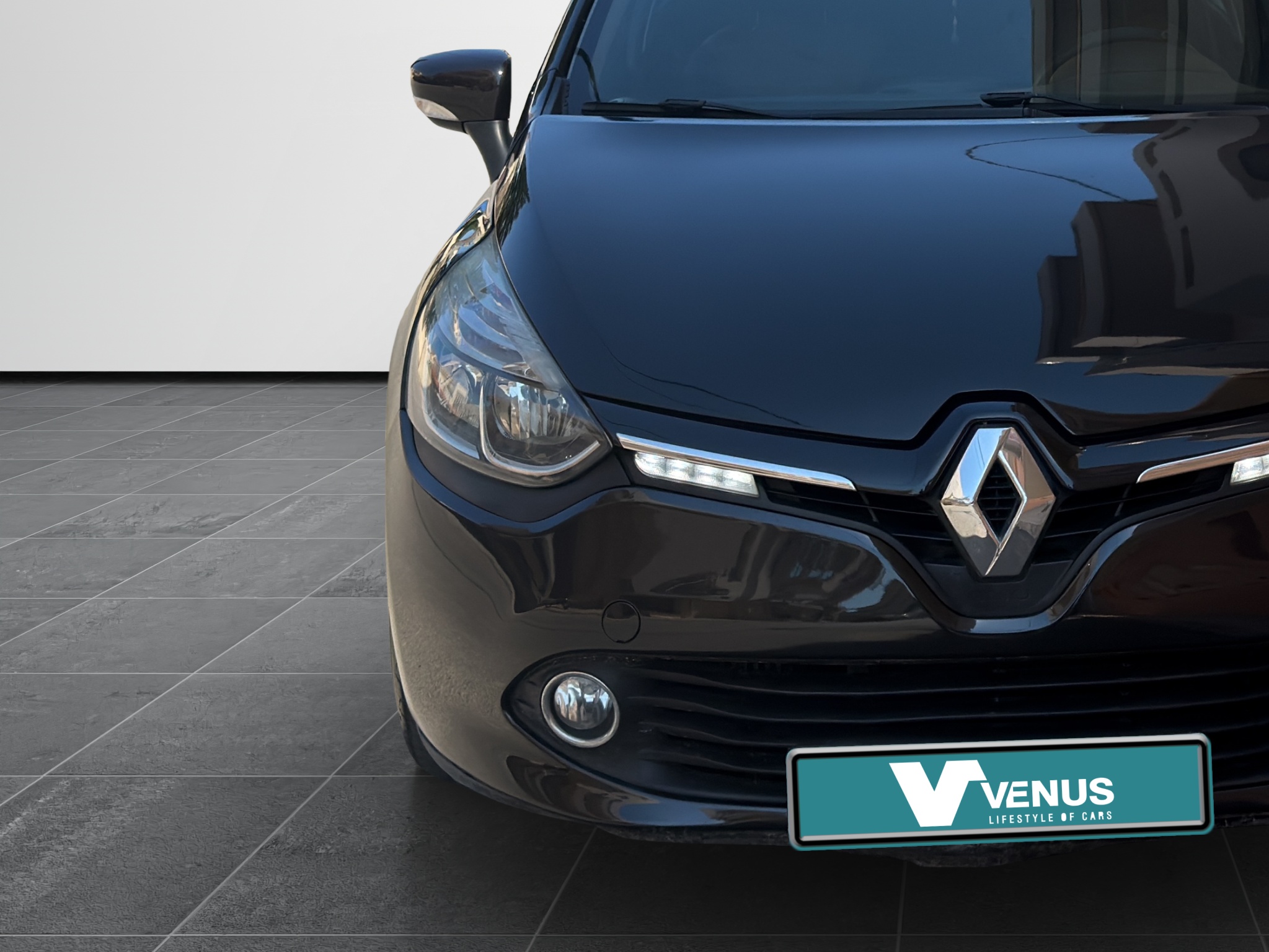Renault Clio 1.5 dCi Expression Diesel 2013 - 8