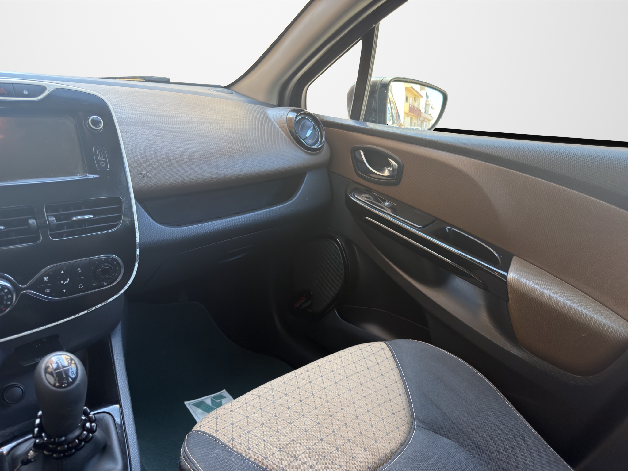 Renault Clio 1.5 dCi Expression Diesel 2013 - 16