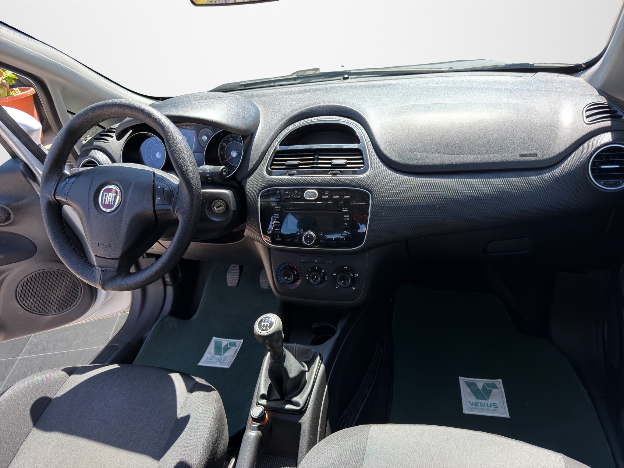 Fiat Grande Punto 1.3 Multijet Diesel Silver 2013 - 16