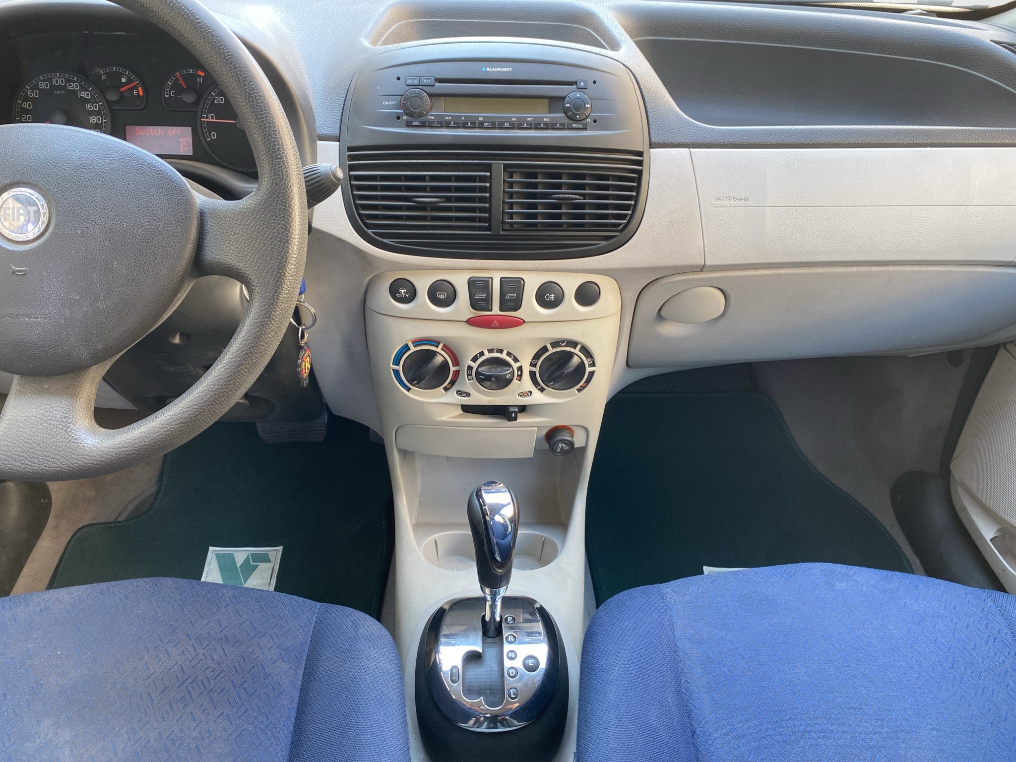 Fiat Punto 8v Automatic 2005 - 17