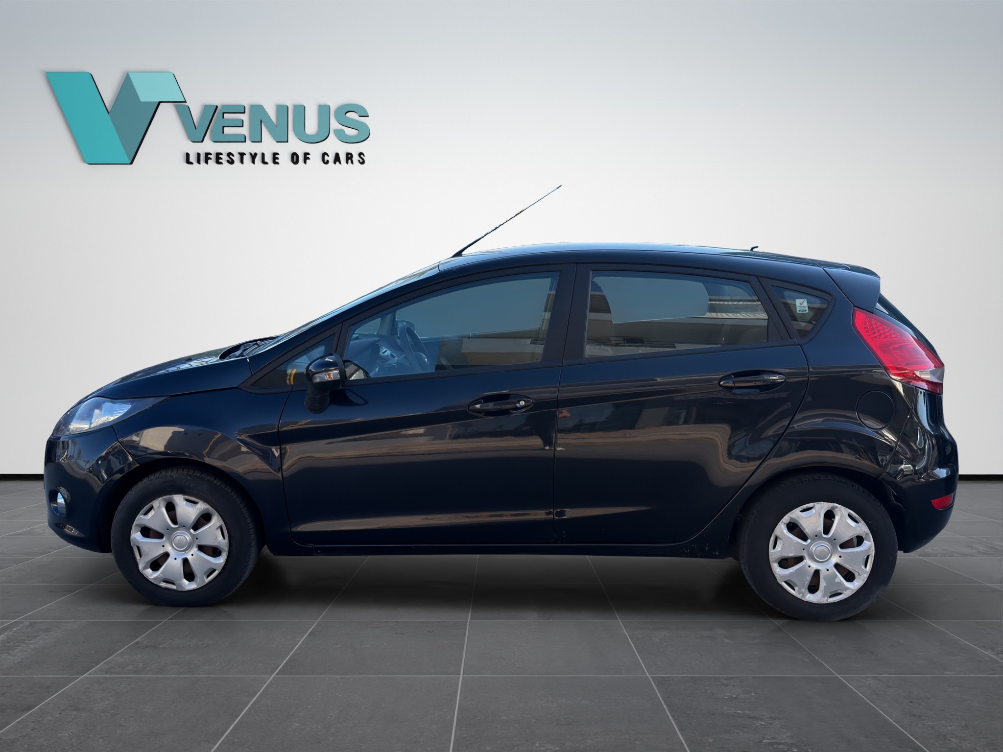 Ford Fiesta 1.4 Trend 2010 - 8