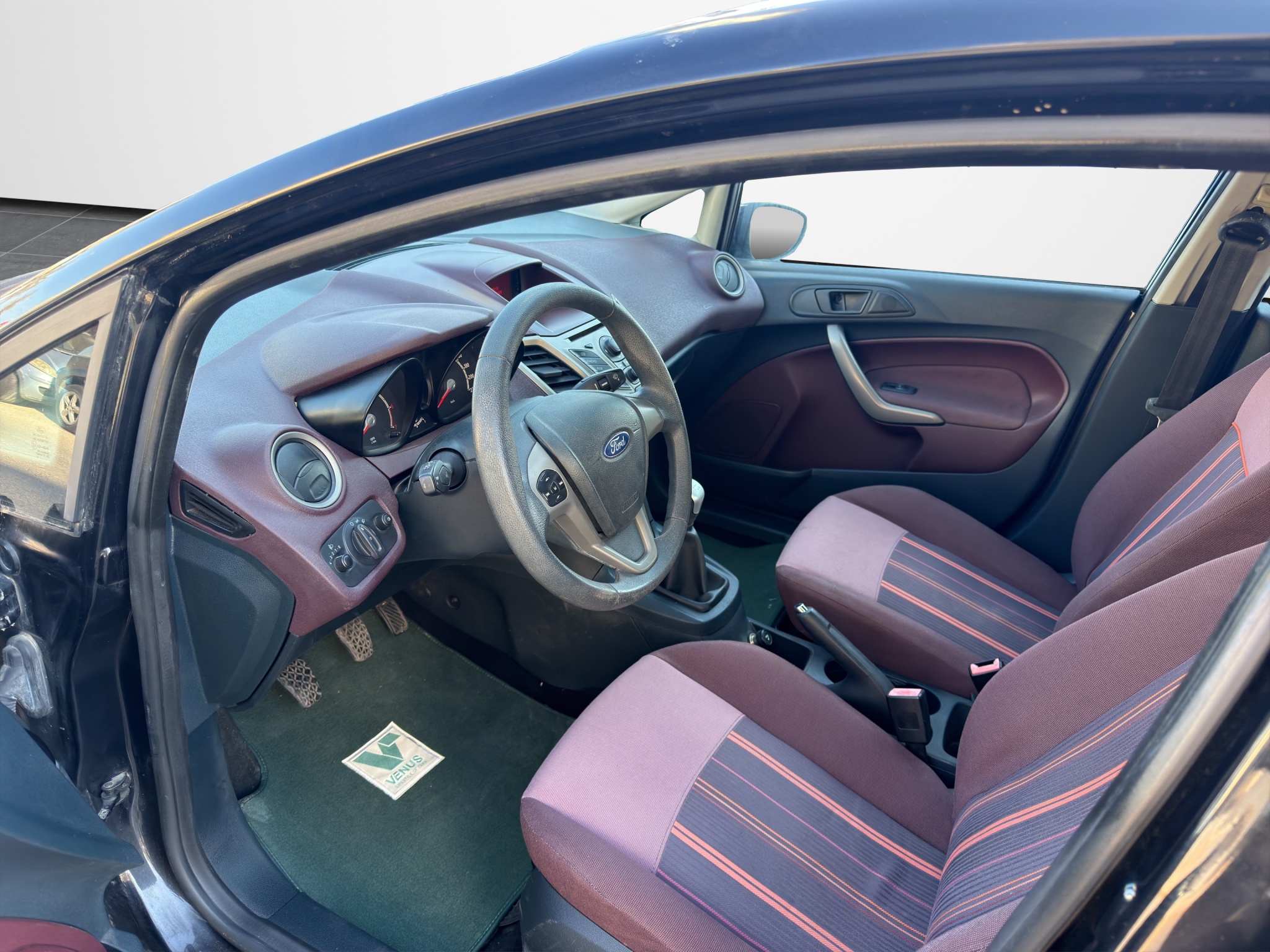 Ford Fiesta 1.4 Trend 2010 - 11