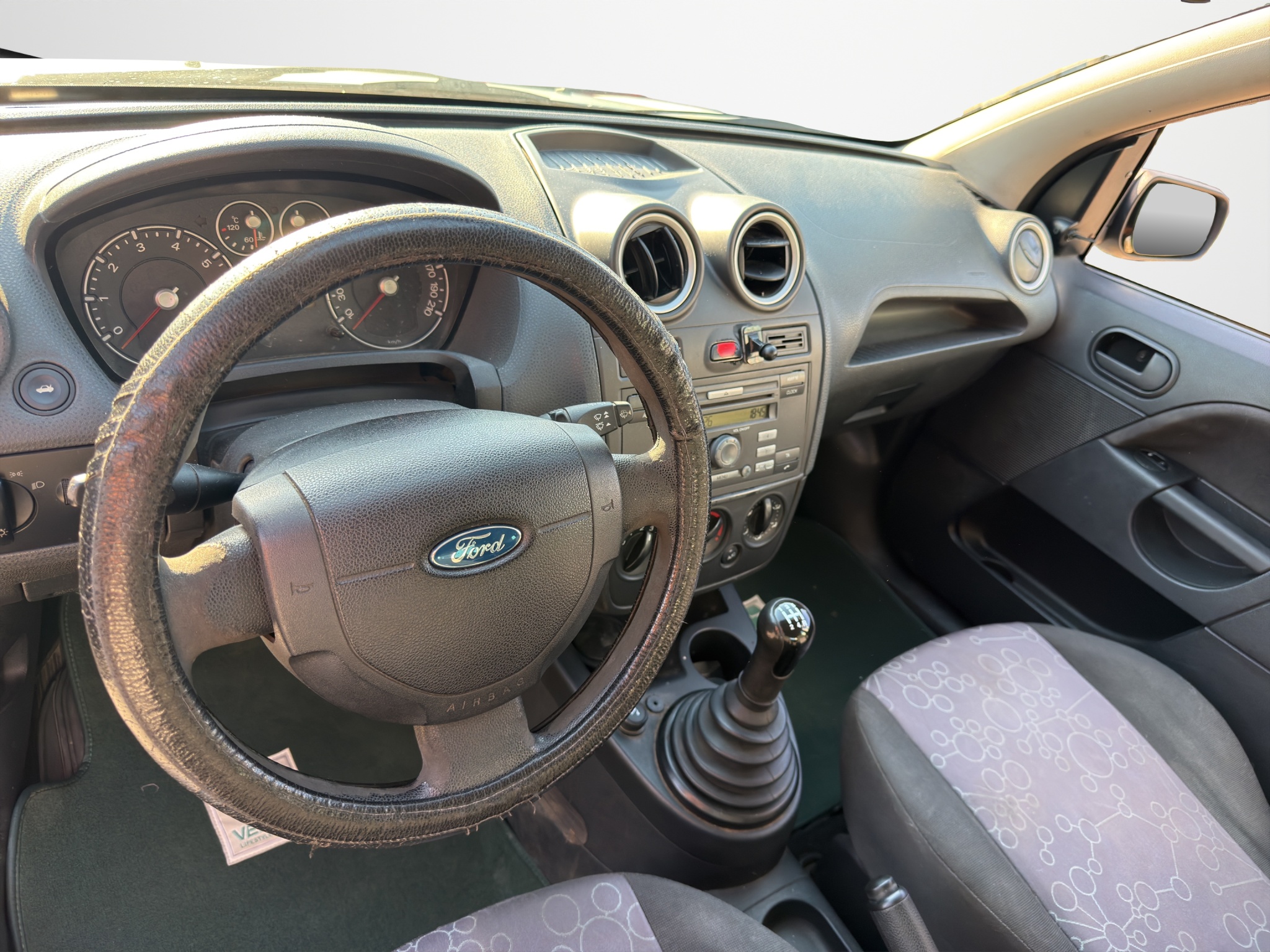 Ford Fiesta 1.4 16V Durateck 2007  - 12