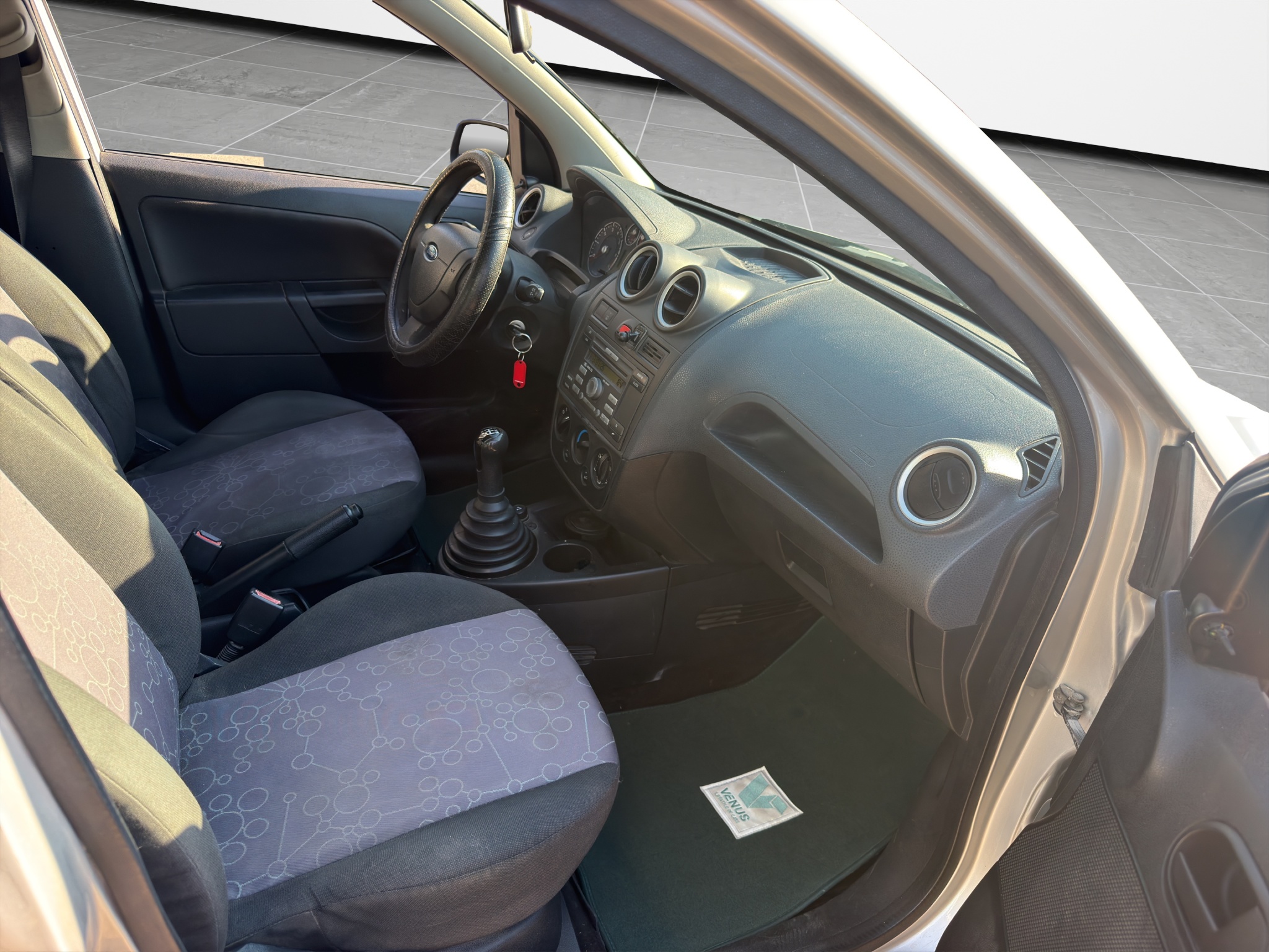 Ford Fiesta 1.4 16V Durateck 2007  - 19