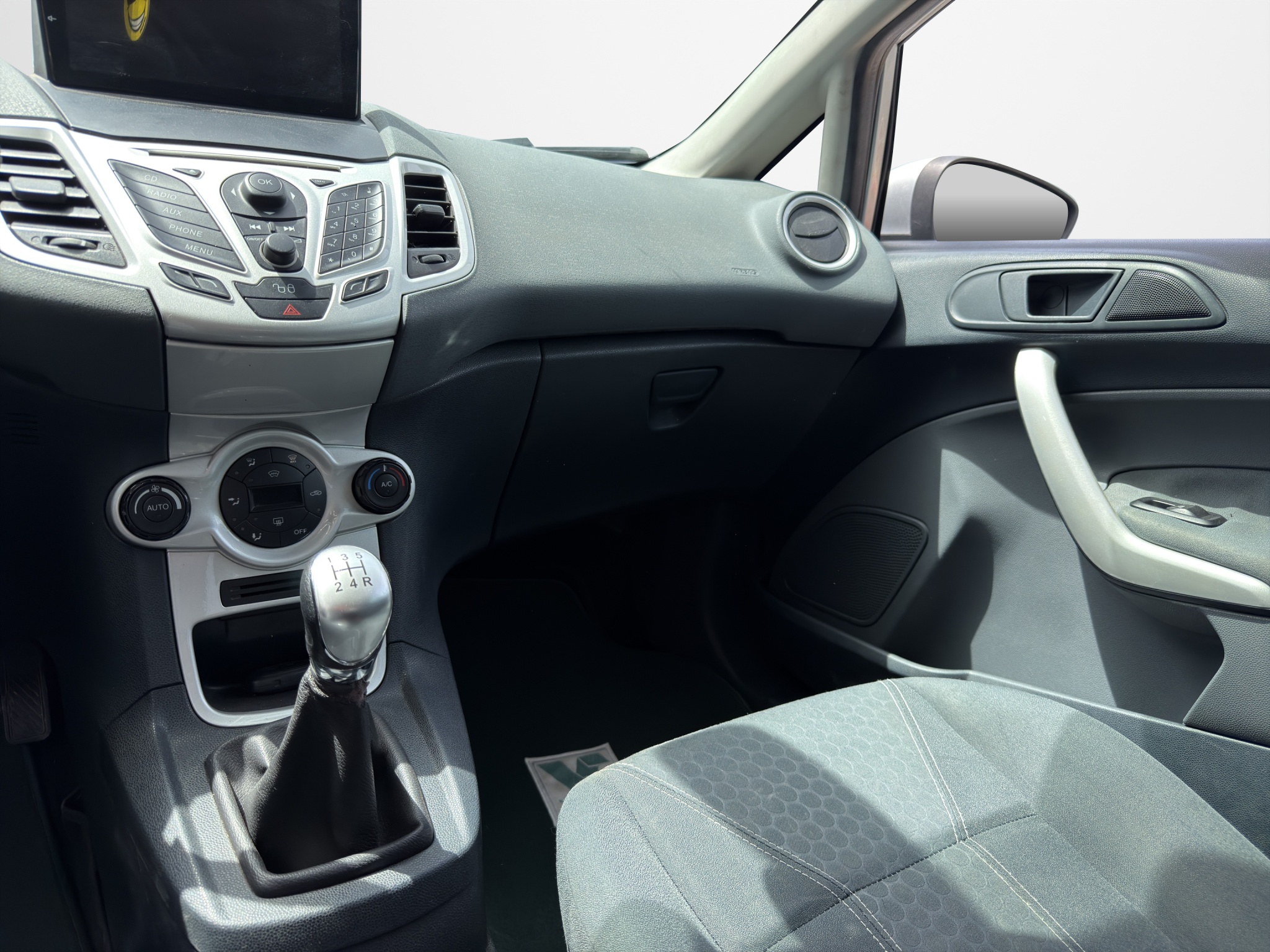 Ford Fiesta 1.6 TDCi Titanium Diesel 2010 - 18