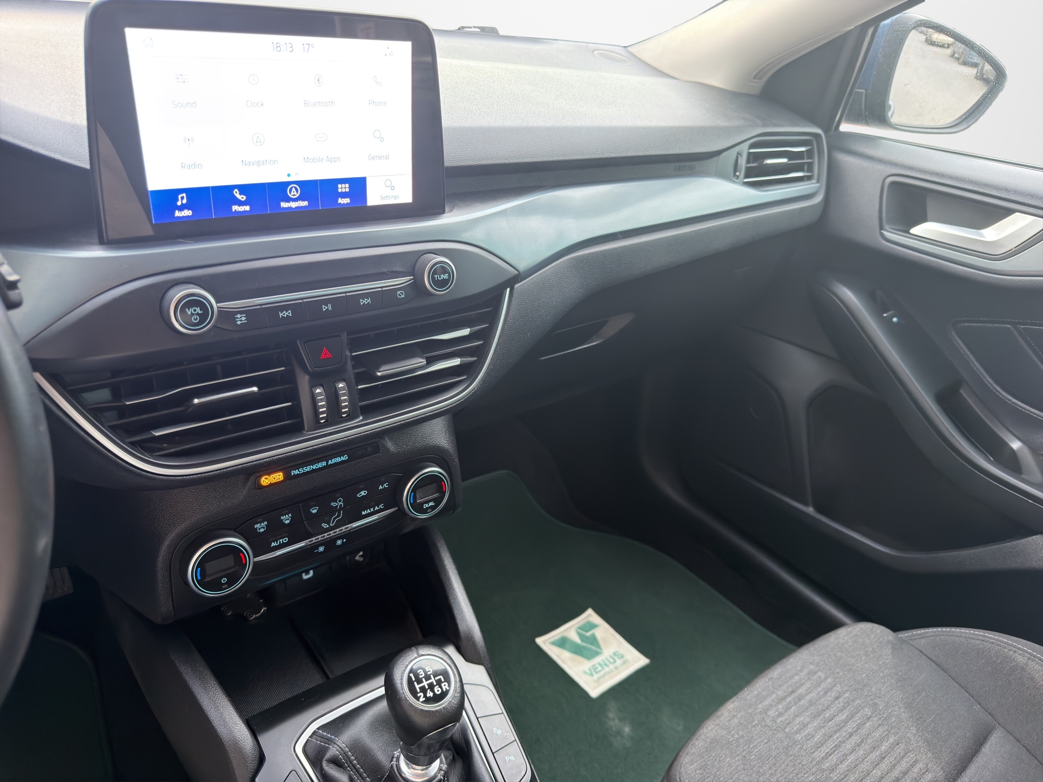 Ford Focus Active 1.0 Ecoboost 2020 - 17