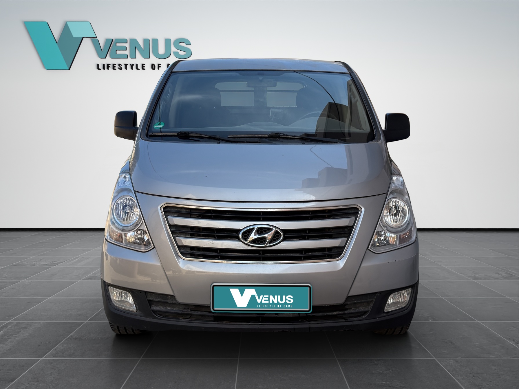 Hyundai H1 2.5 CRDi Van Diesel Grey 2016  - 5