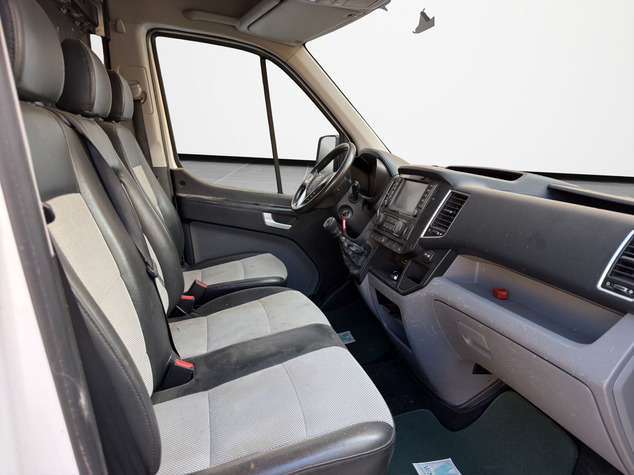 Hyundai H350 2.5 CRDi Van Diesel L3H2 2015 - 16