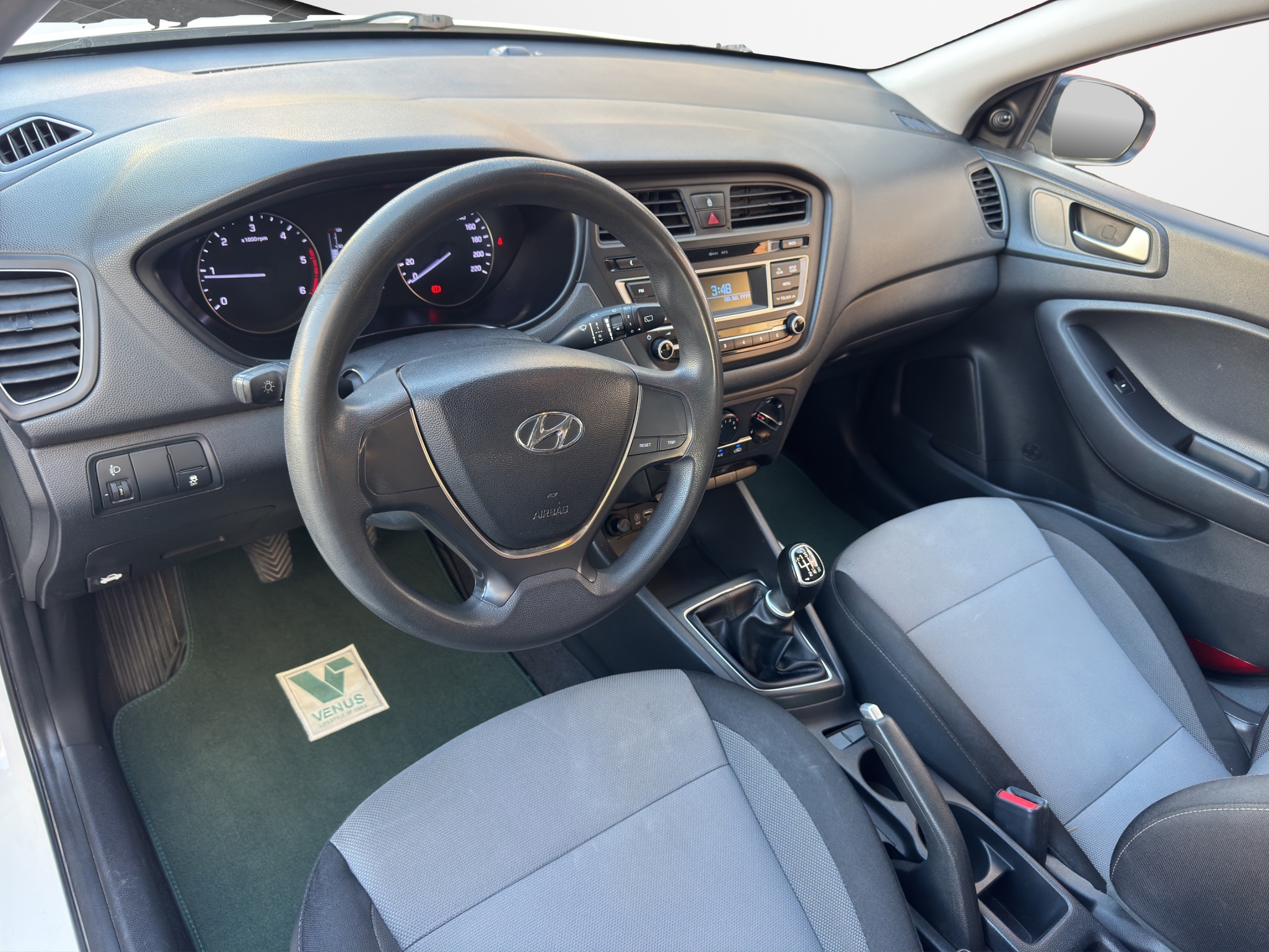 Hyundai i20 1.1 CRDi Diesel 2017 - 11