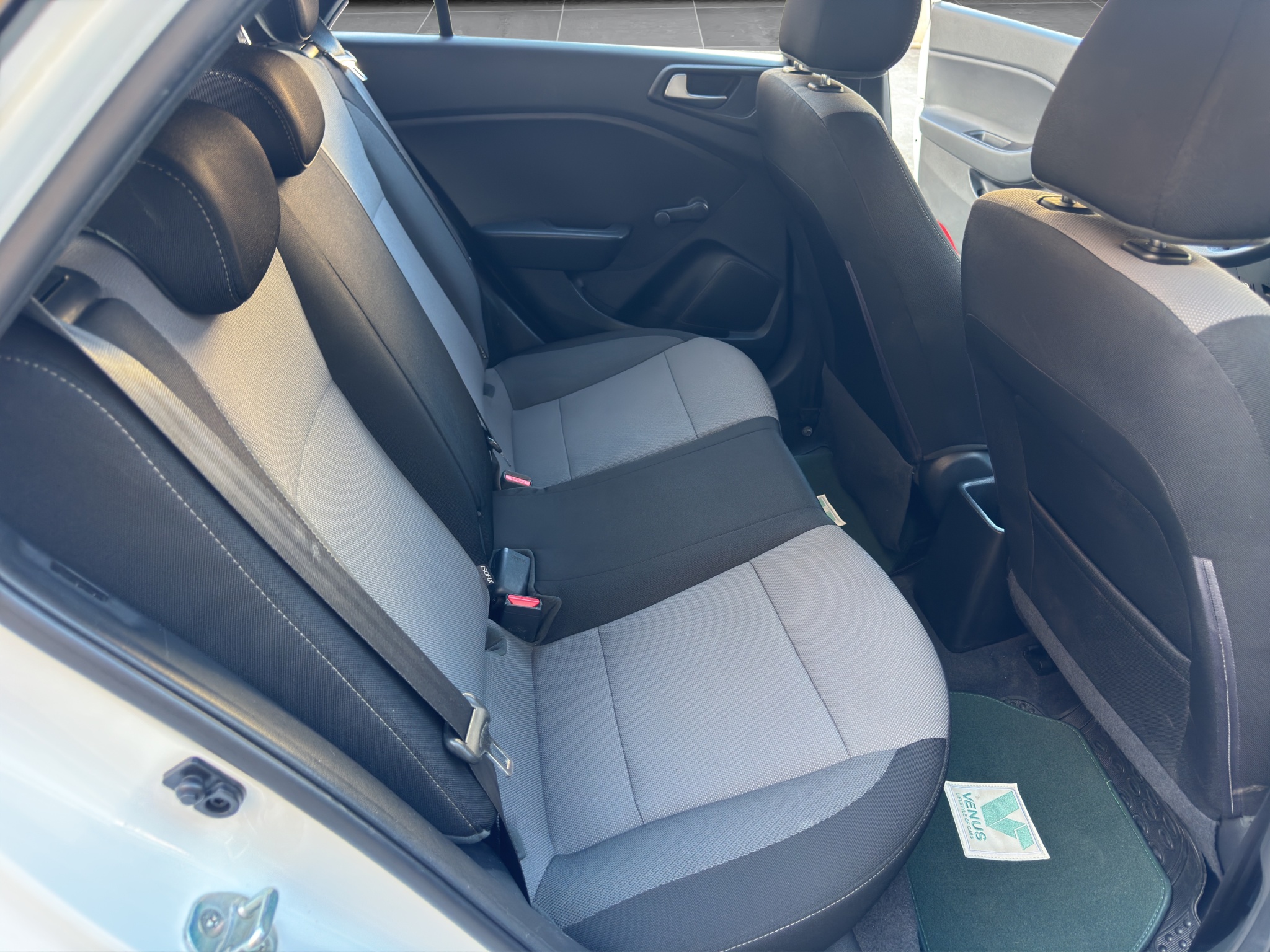 Hyundai i20 1.1 CRDi Diesel 2017 - 19