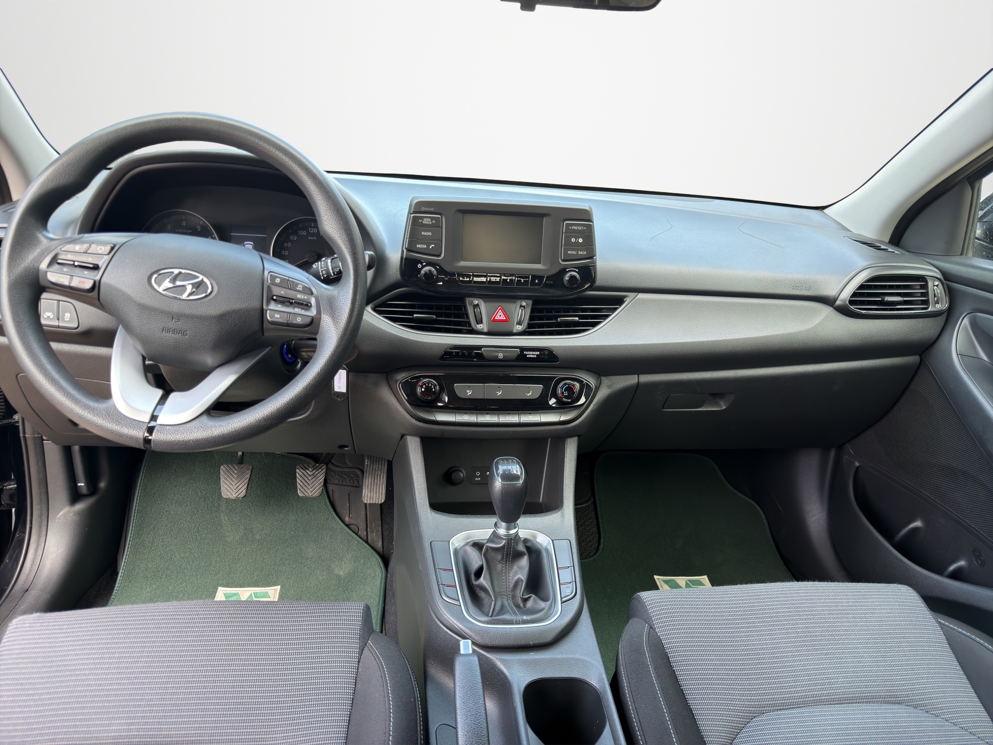 Hyundai i30 MPI 1.4 2018 - 16