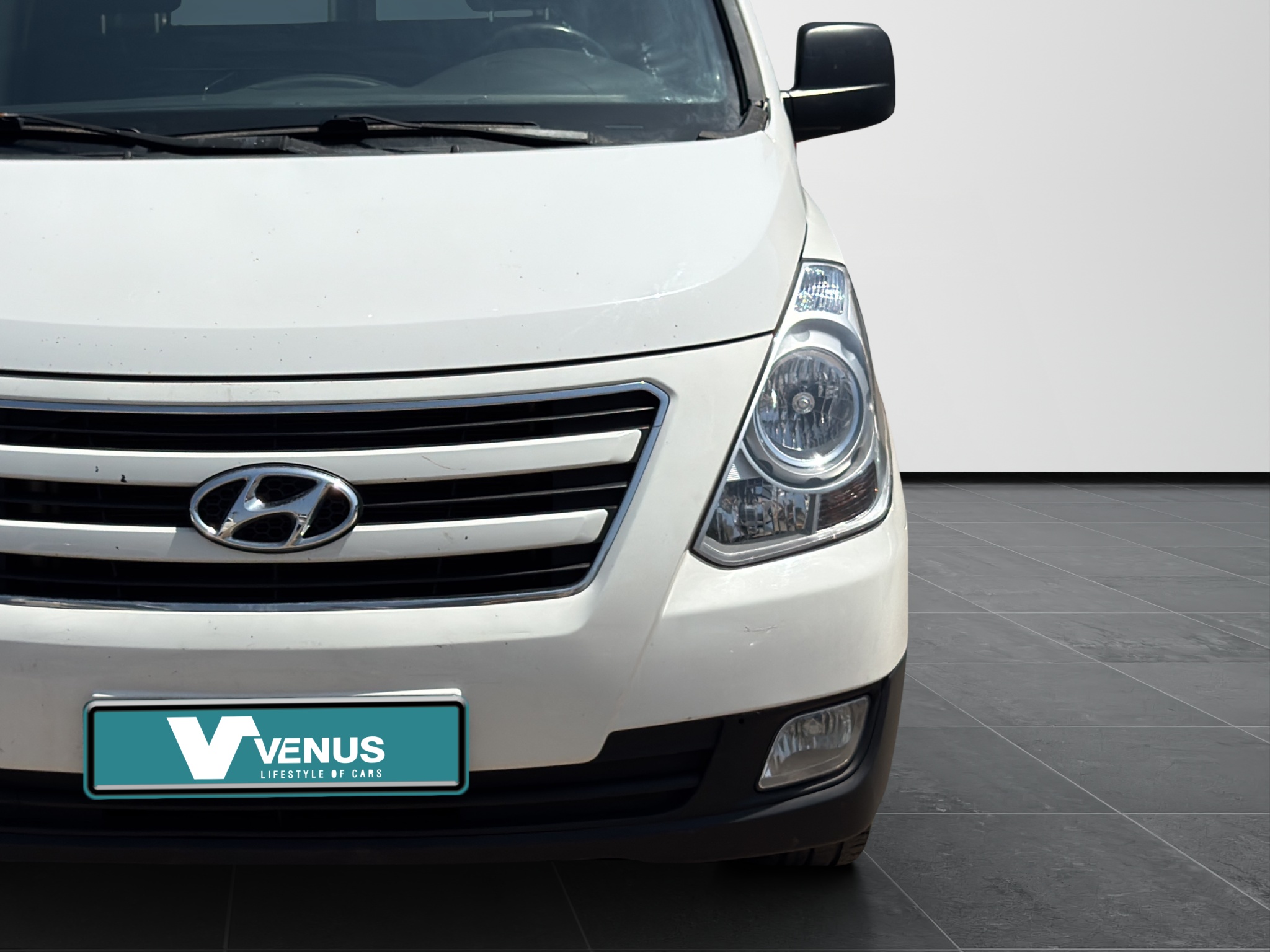 Hyundai H1 CRDi Van  Diesel 2016 - 16