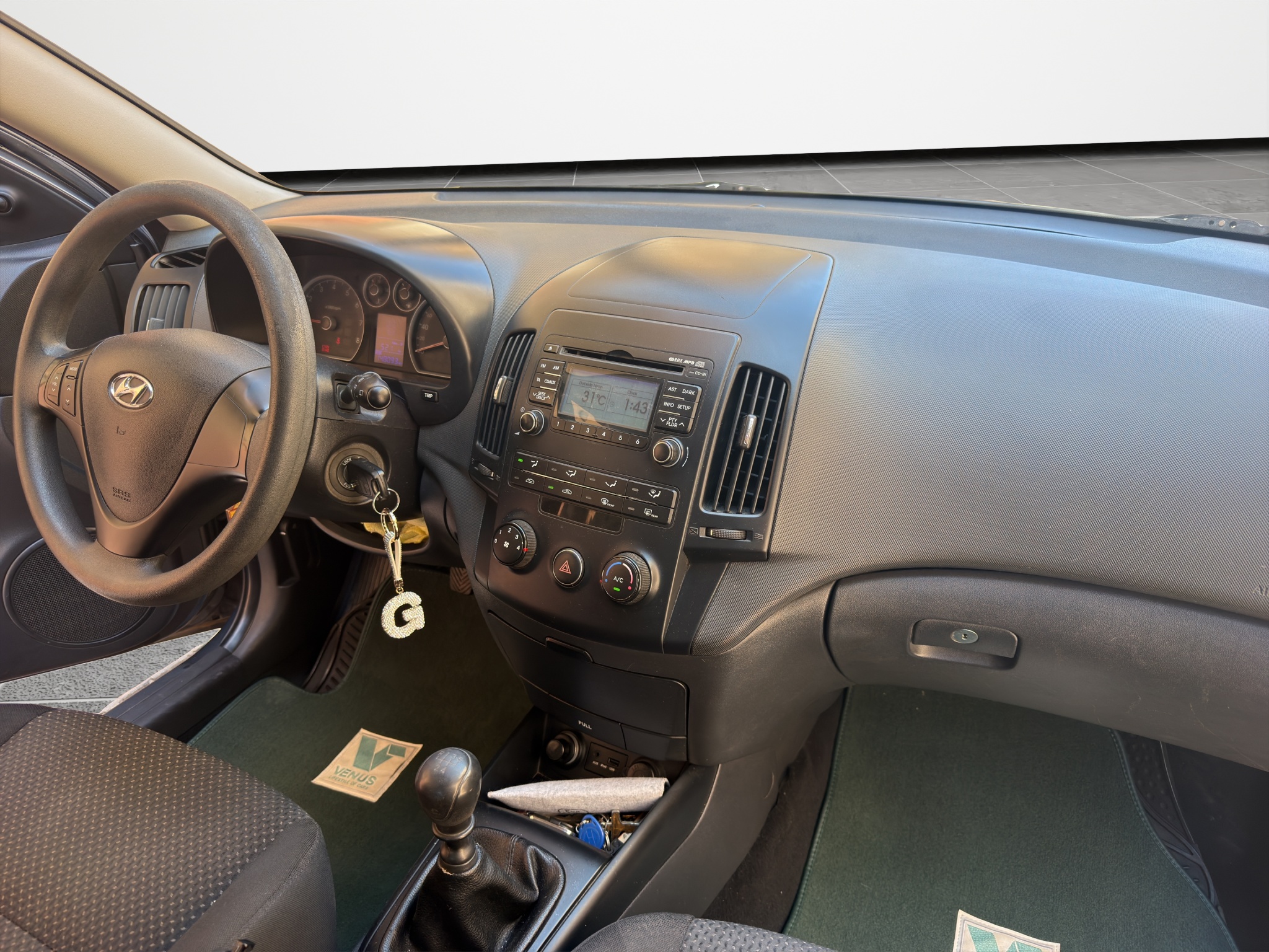 Hyundai i30 1.4 Comfort 2010 - 17