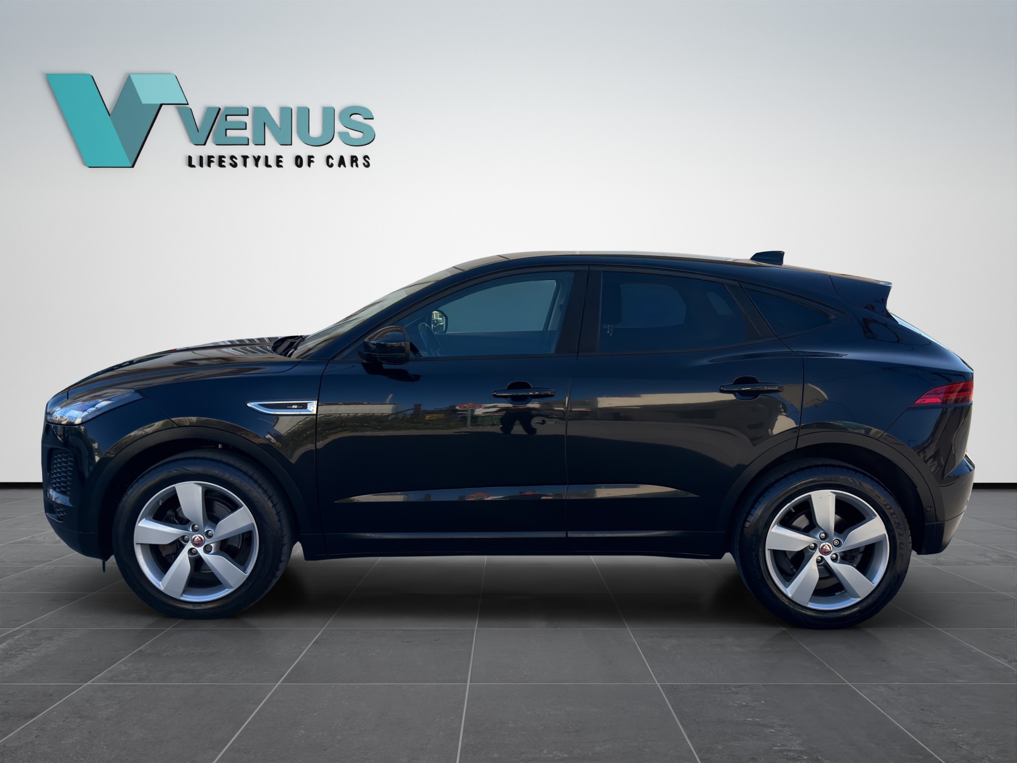 Jaguar E-PACE R-Dynamic 180 4χ4 SE Sport Edition Panorama Automatic Diesel 2018 - 8