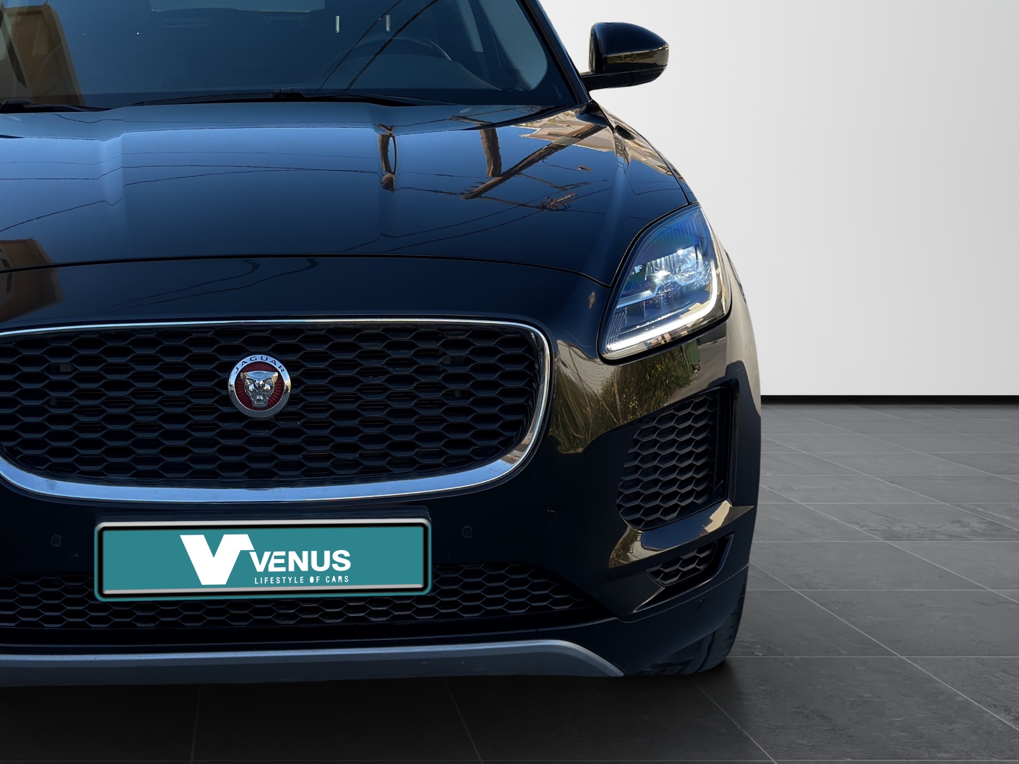 Jaguar E-PACE R-Dynamic 180 4χ4 SE Sport Edition Panorama Automatic Diesel 2018 - 10