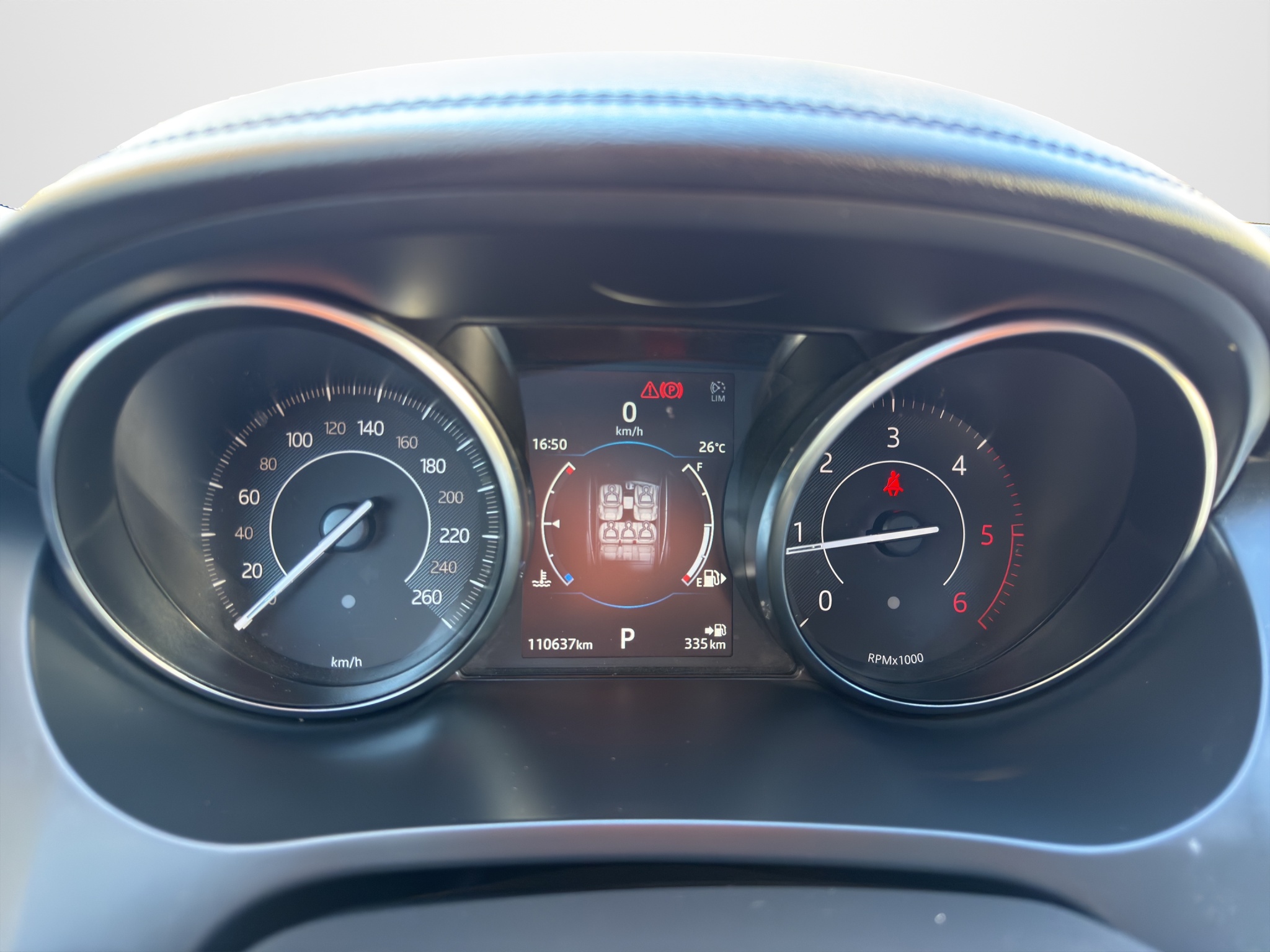 Jaguar E-PACE R-Dynamic 180 4χ4 SE Sport Edition Panorama Automatic Diesel 2018 - 13