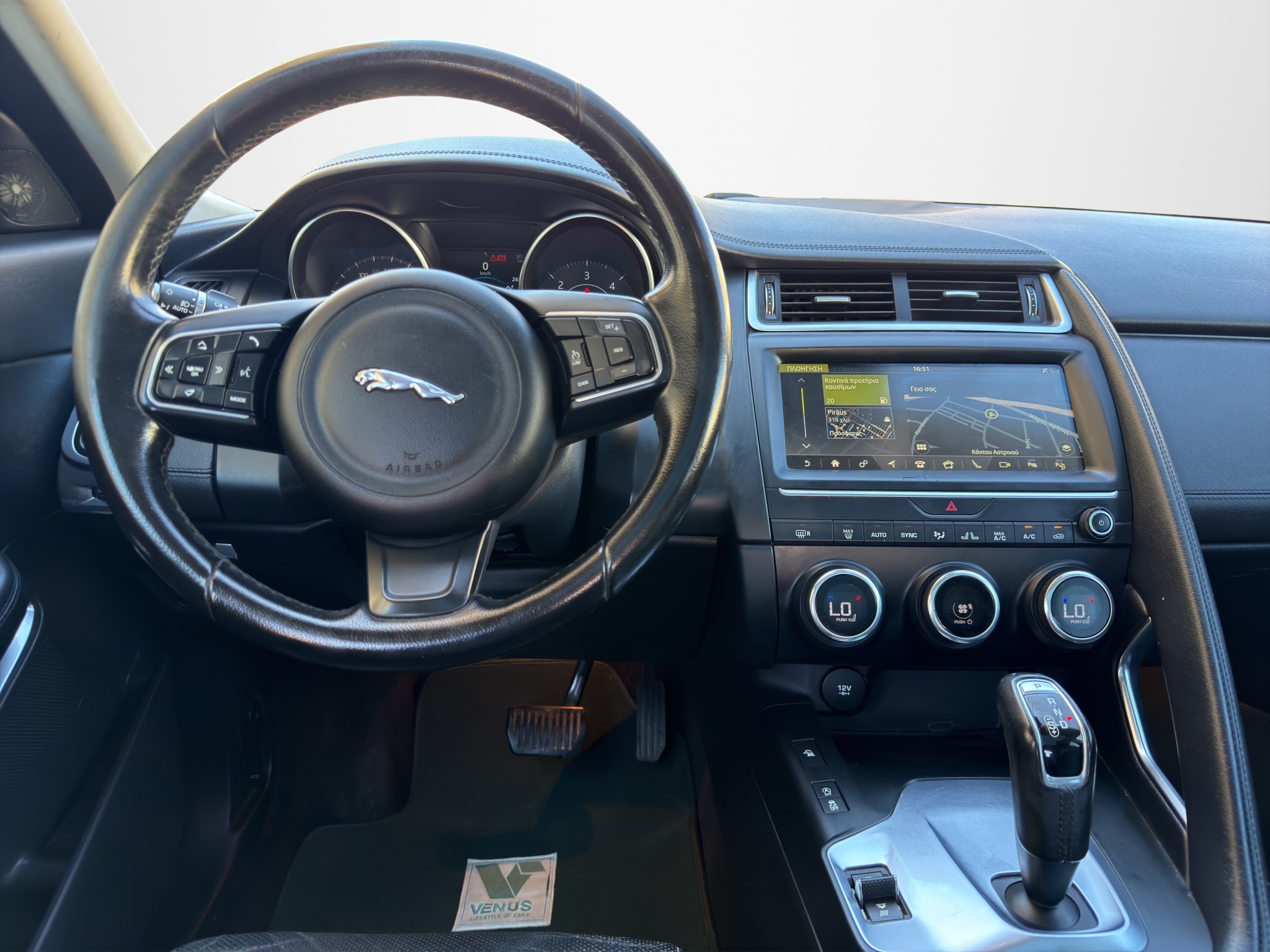 Jaguar E-PACE R-Dynamic 180 4χ4 SE Sport Edition Panorama Automatic Diesel 2018 - 17