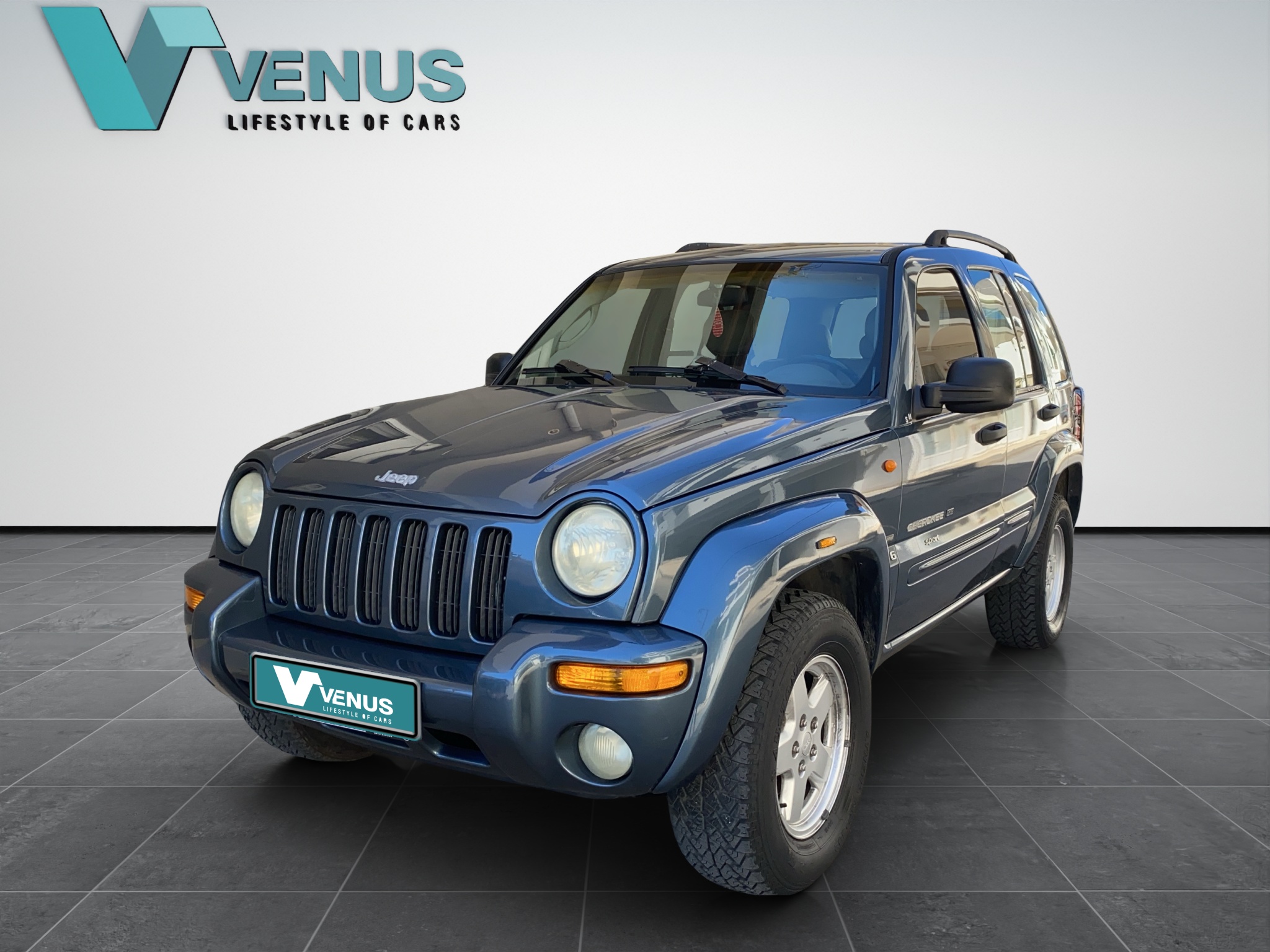 Jeep Cherokee V6 3.7 Automatic 4x4 2002 - 