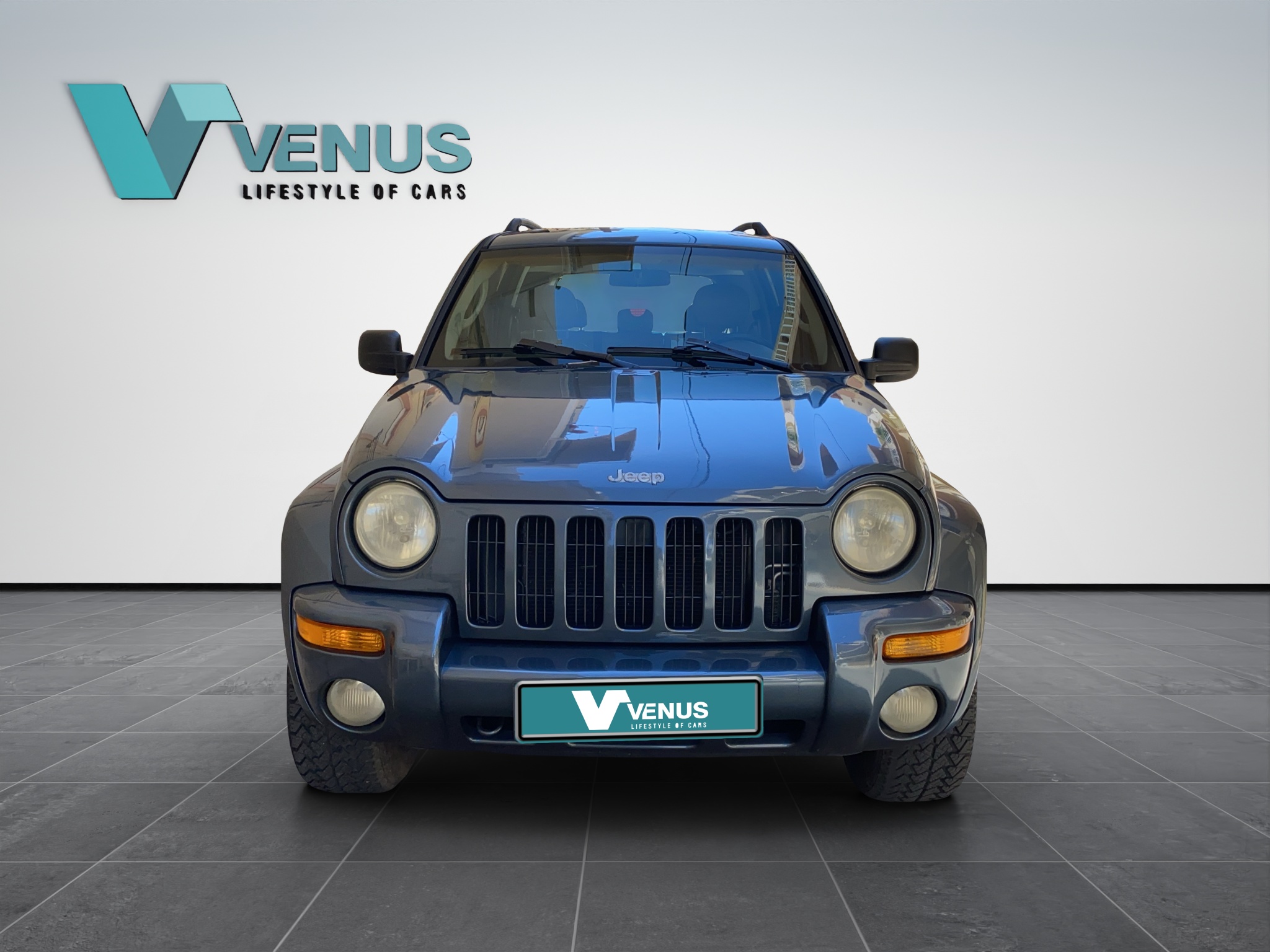 Jeep Cherokee V6 3.7 Automatic 4x4 2002 - 5