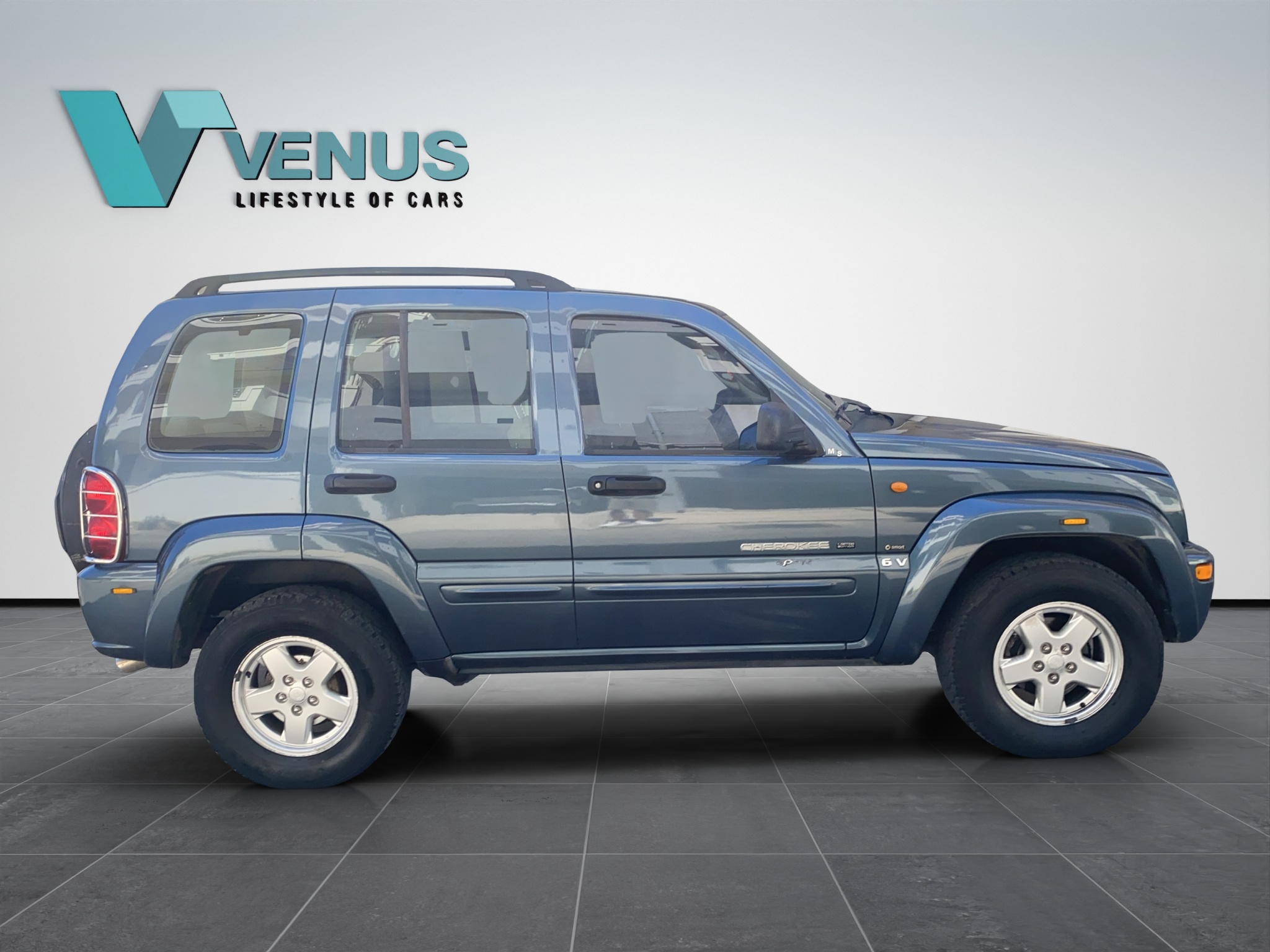 Jeep Cherokee V6 3.7 Automatic 4x4 2002 - 7