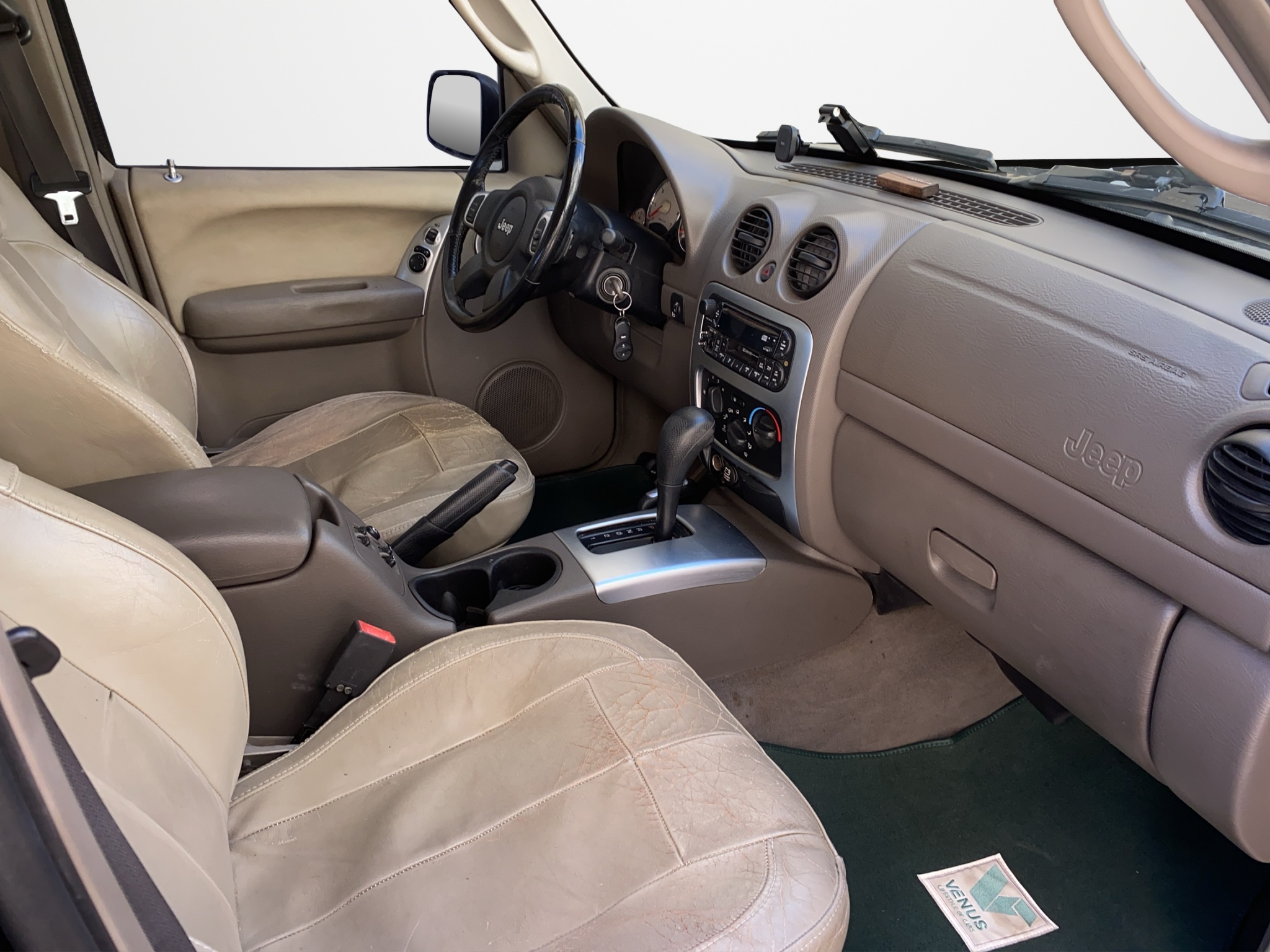 Jeep Cherokee V6 3.7 Automatic 4x4 2002 - 19