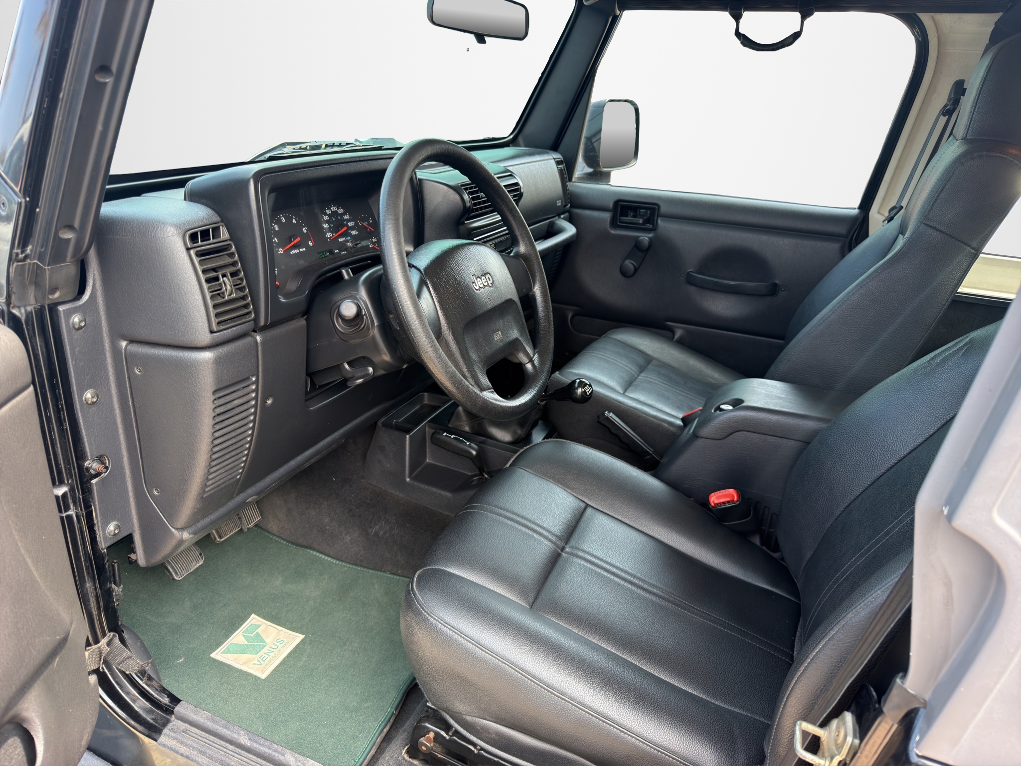 Jeep Wrangler 4x4 Hard/Soft Top 2005 - 11