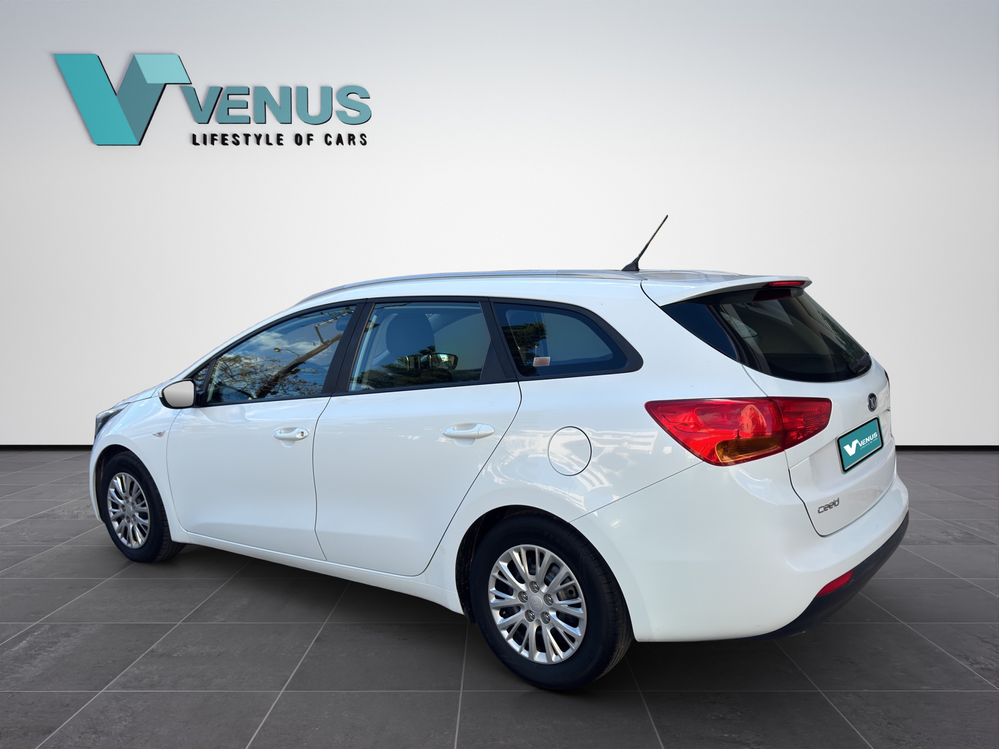 Kia Cee’d 1.4 MPI 2017  - 3