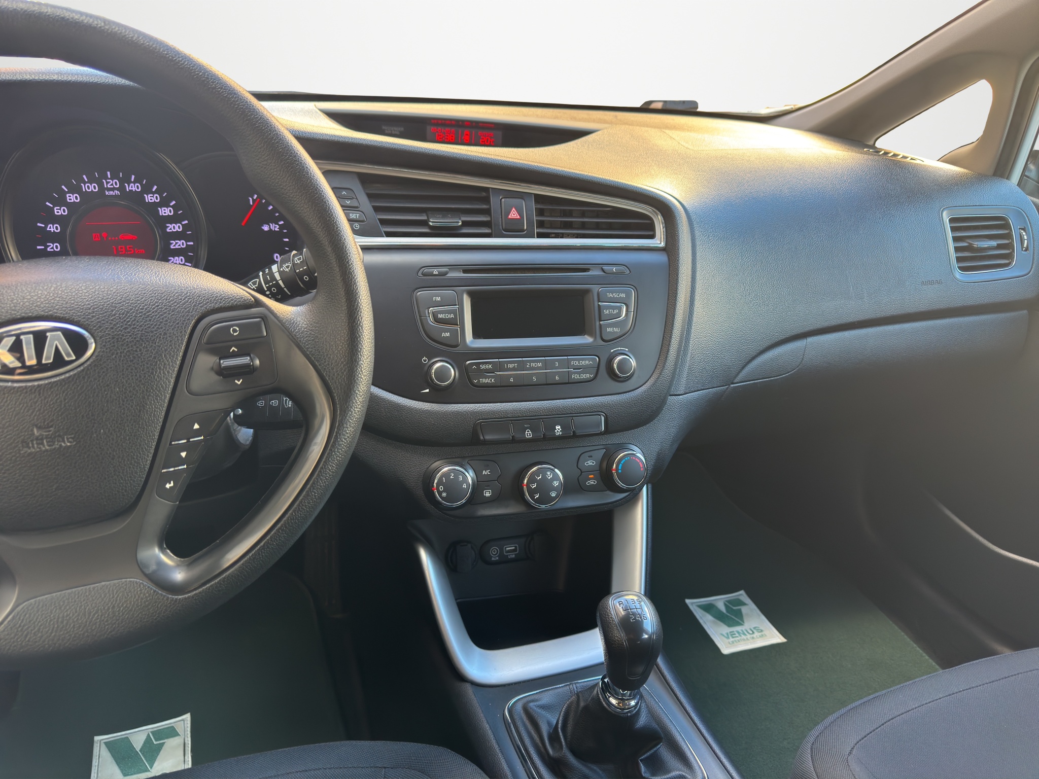 Kia Cee’d 1.4 MPI 2017  - 18