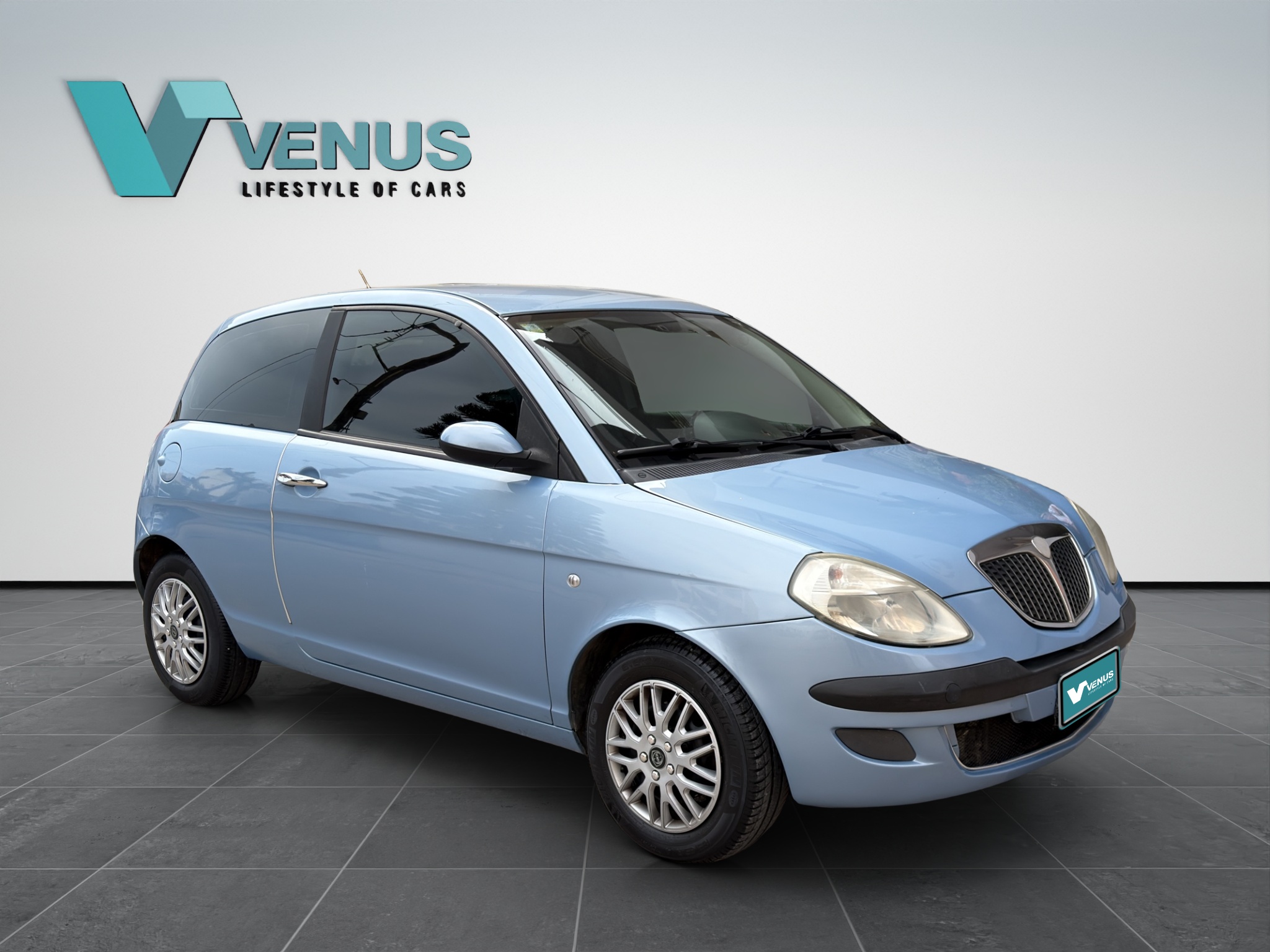 Lancia Ypsilon 1.4 16V Urban Chic 2004 - 2