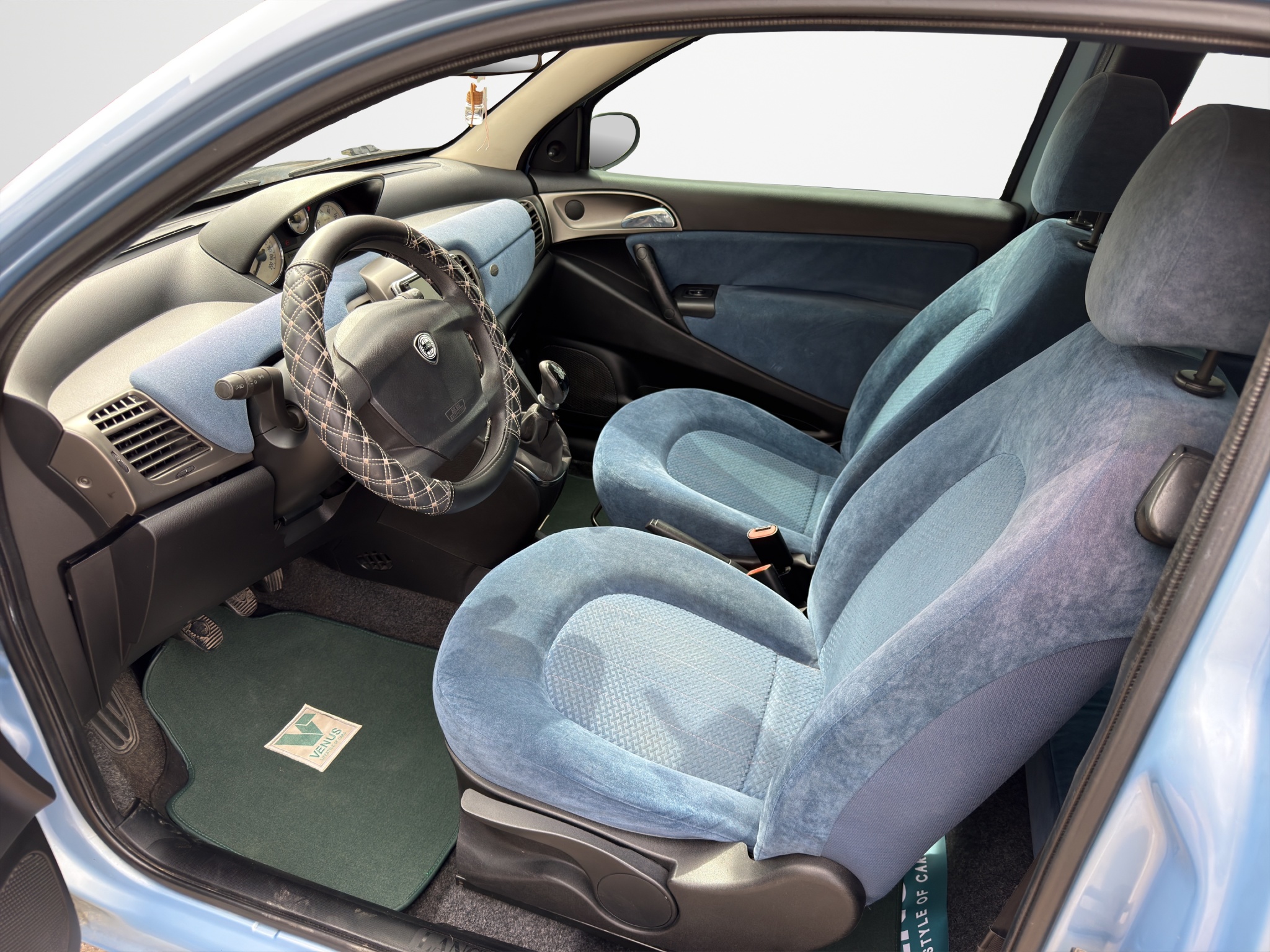 Lancia Ypsilon 1.4 16V Urban Chic 2004 - 11