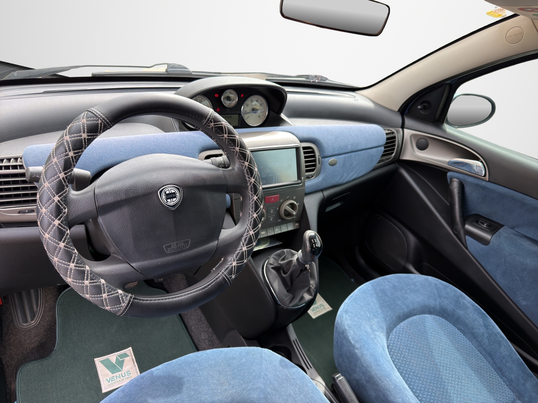 Lancia Ypsilon 1.4 16V Urban Chic 2004 - 12