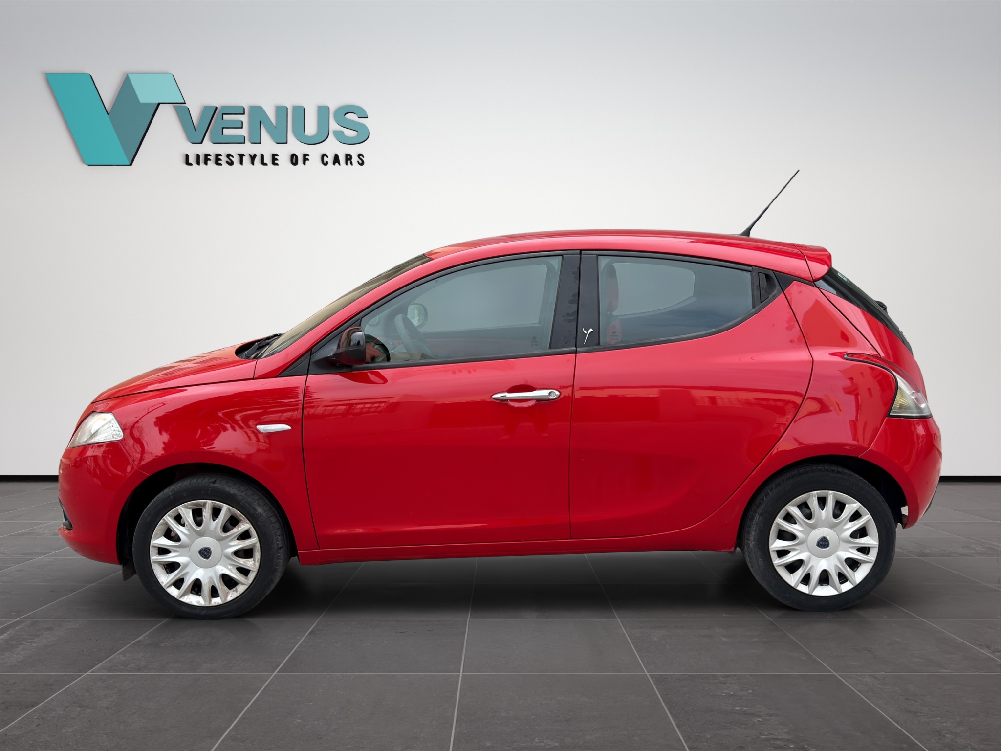 Lancia Ypsilon 1.2 2013 - 8
