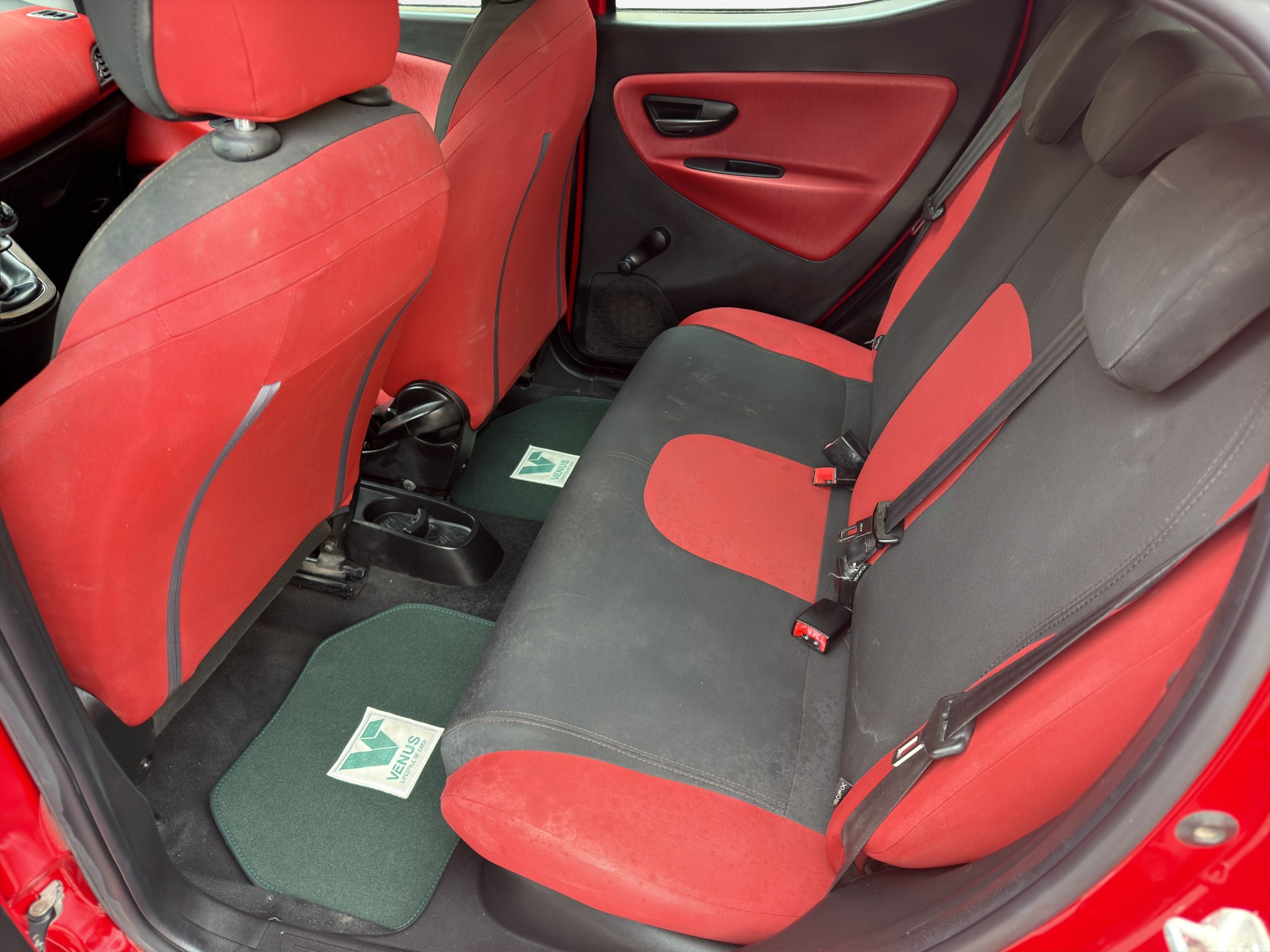 Lancia Ypsilon 1.2 2013 - 15