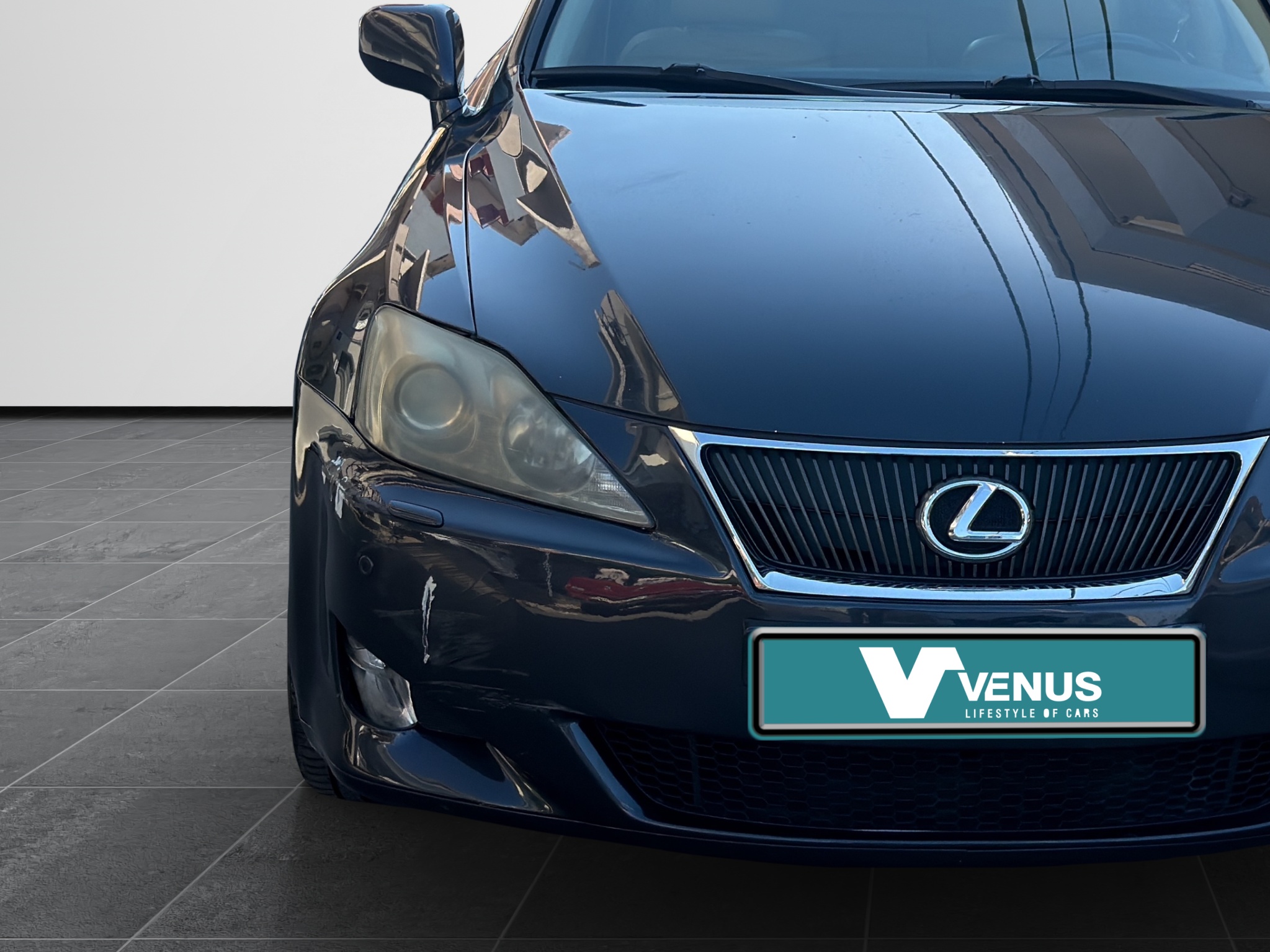 Lexus IS250 Limo Edition 2.5 V6 Automatic 2006 - 9
