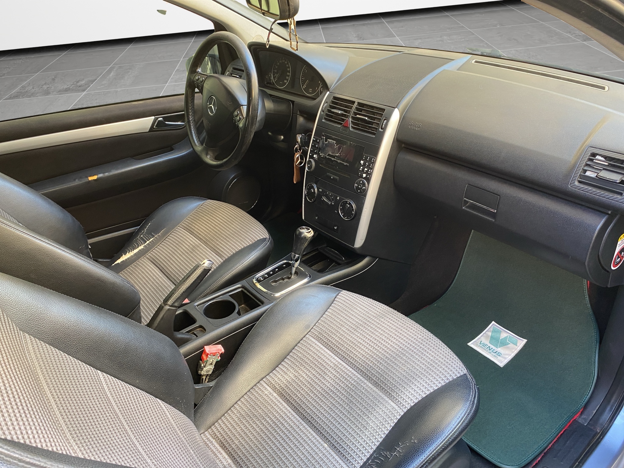Mercedes-Benz A150 Elegance Automatic 2008 - 18