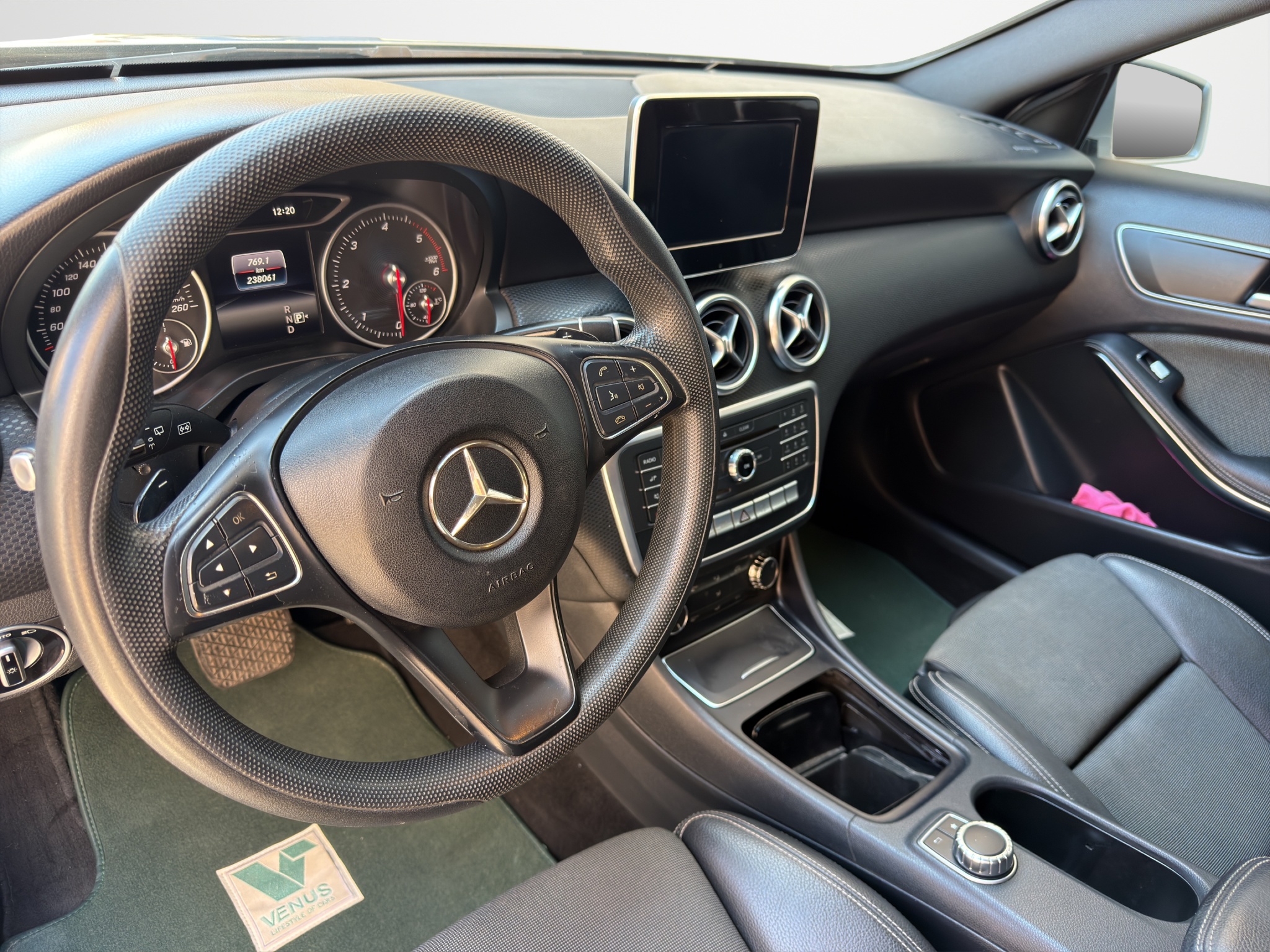 Mercedes-Benz A180 d Automatic 2016 - 12