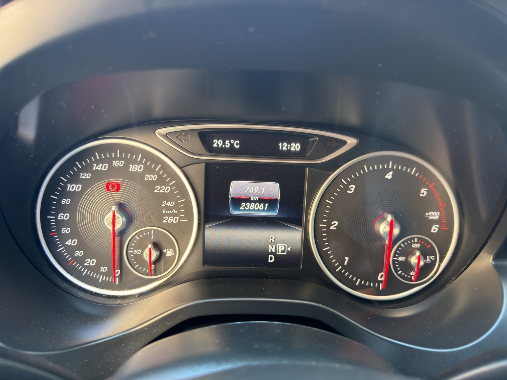 Mercedes-Benz A180 d Automatic 2016 - 13