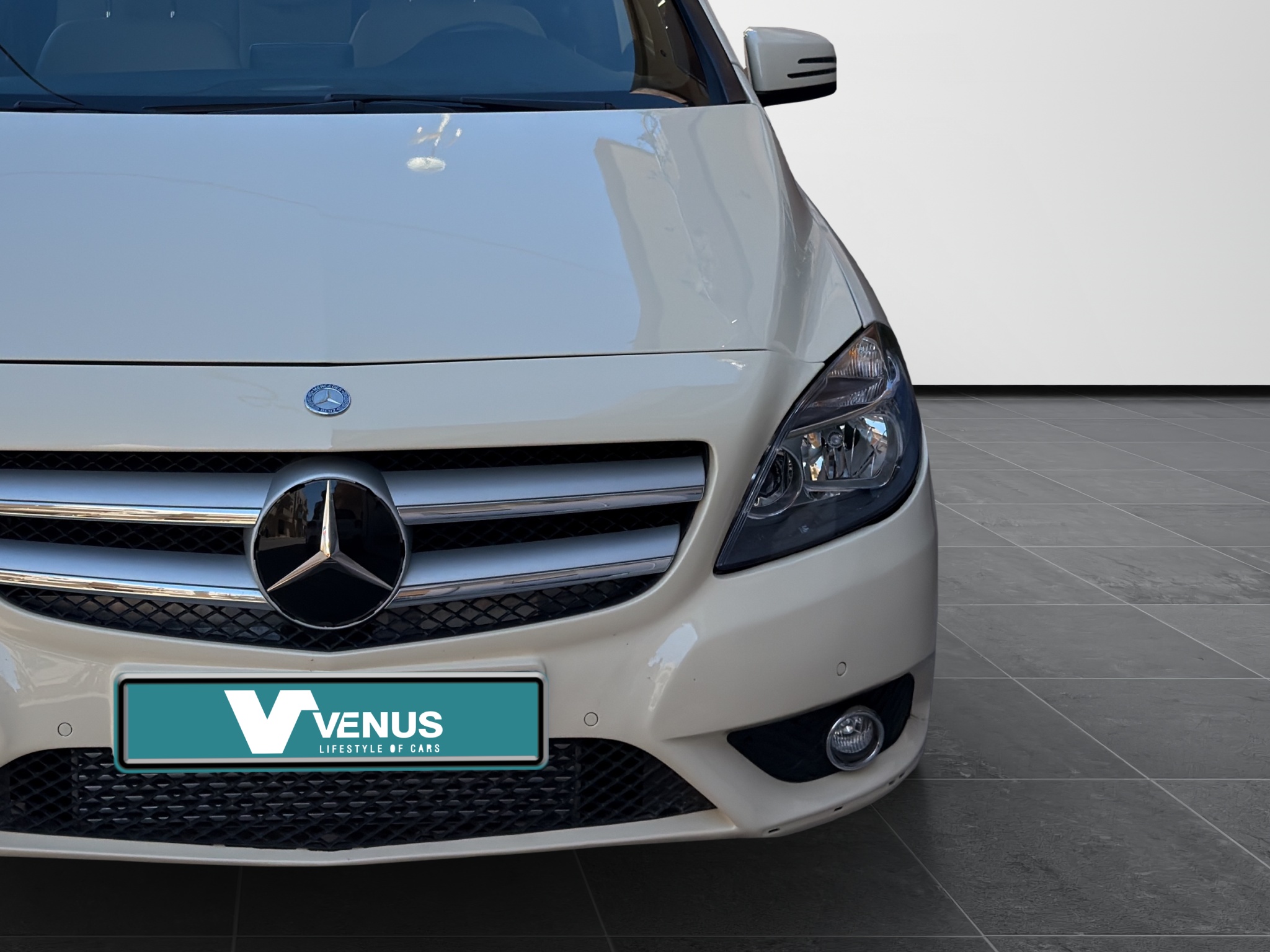 Mercedes-Benz B180 CDI Diesel 2014 - 10