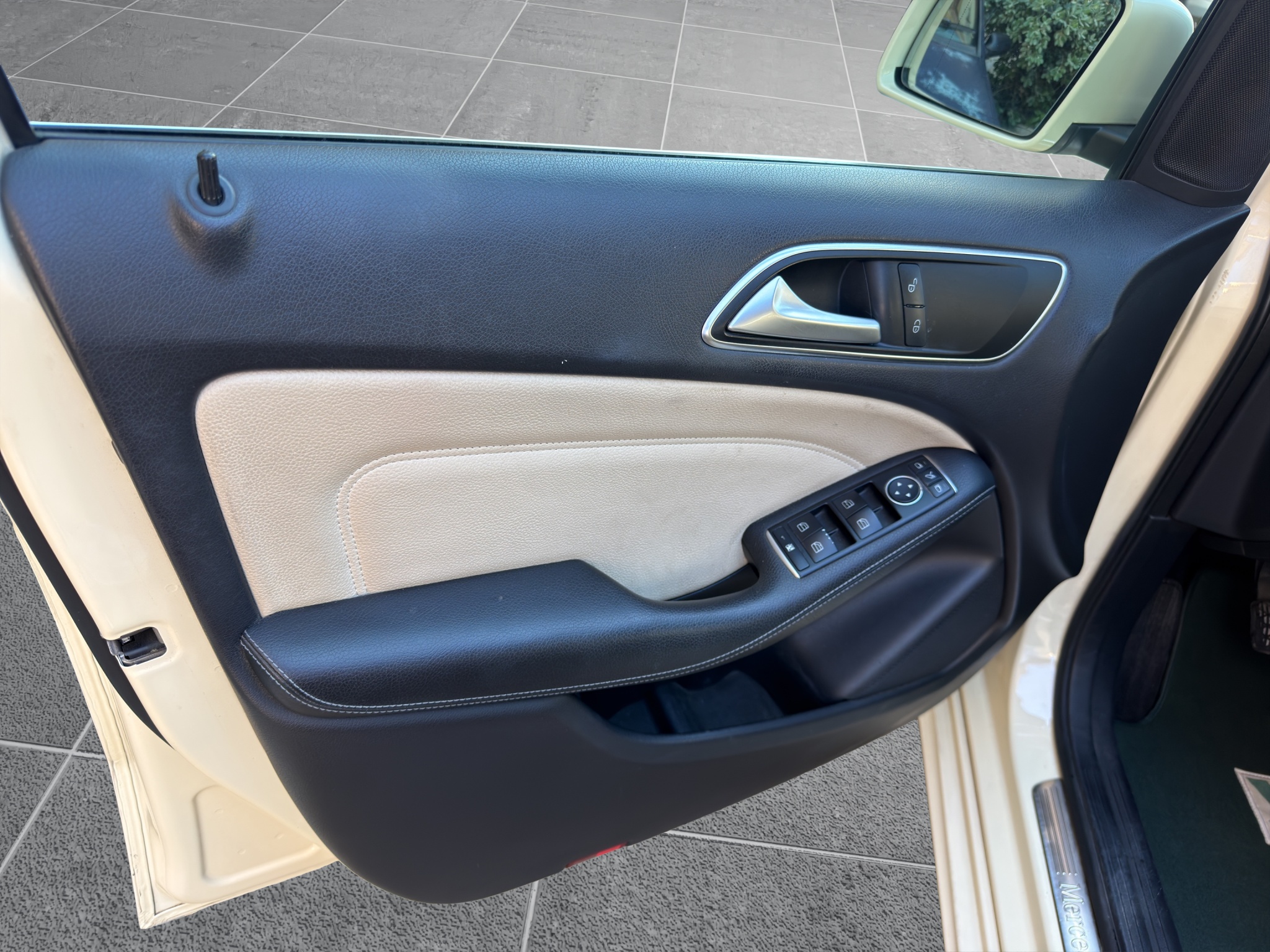 Mercedes-Benz B180 CDI Diesel 2014 - 14