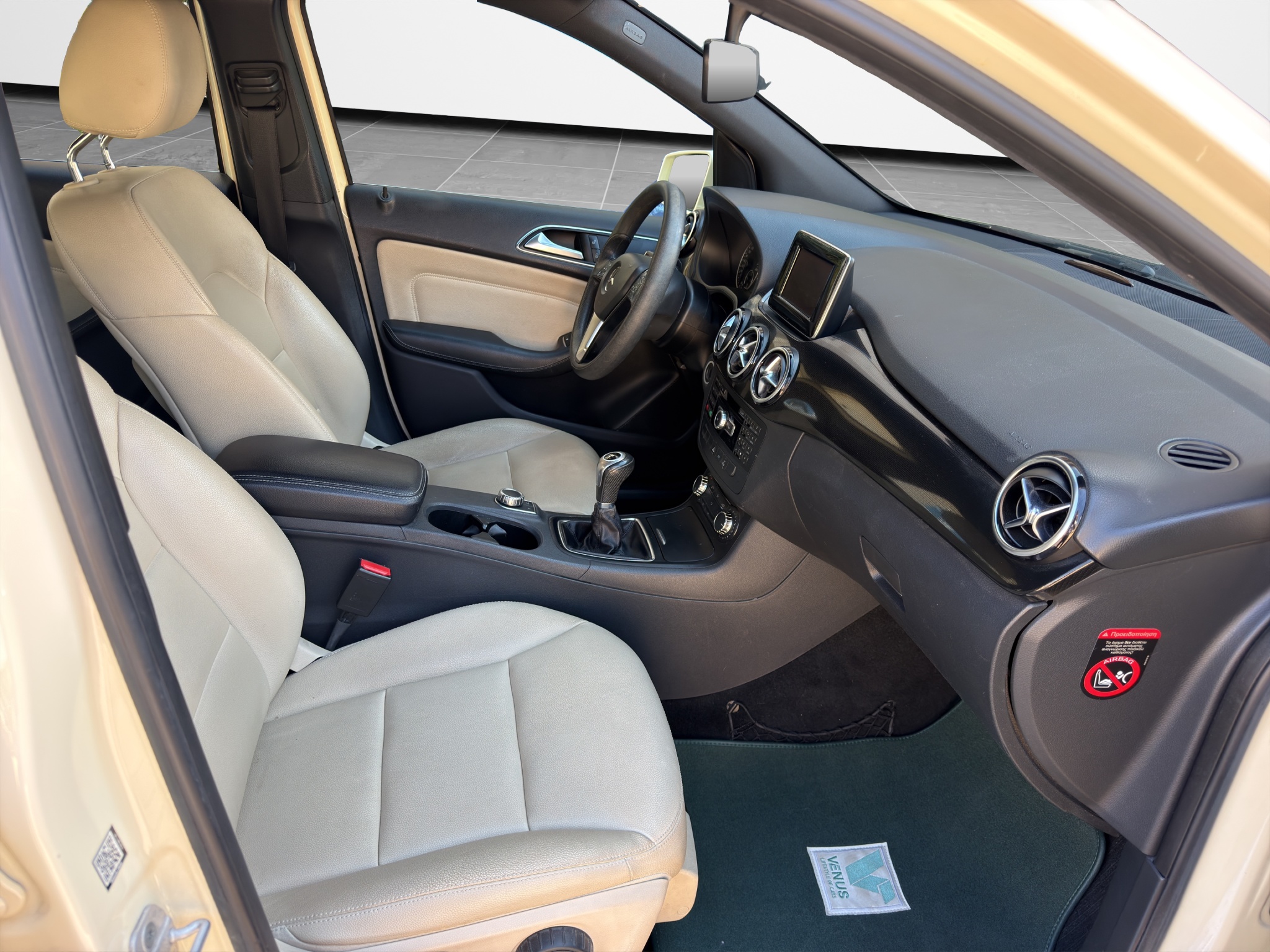 Mercedes-Benz B180 CDI Diesel 2014 - 19