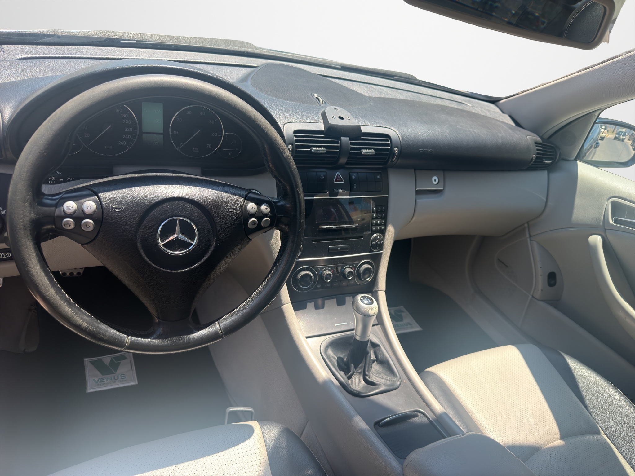 Mercedes-Benz C200 Kompressor Sport Coupe 2006 - 12