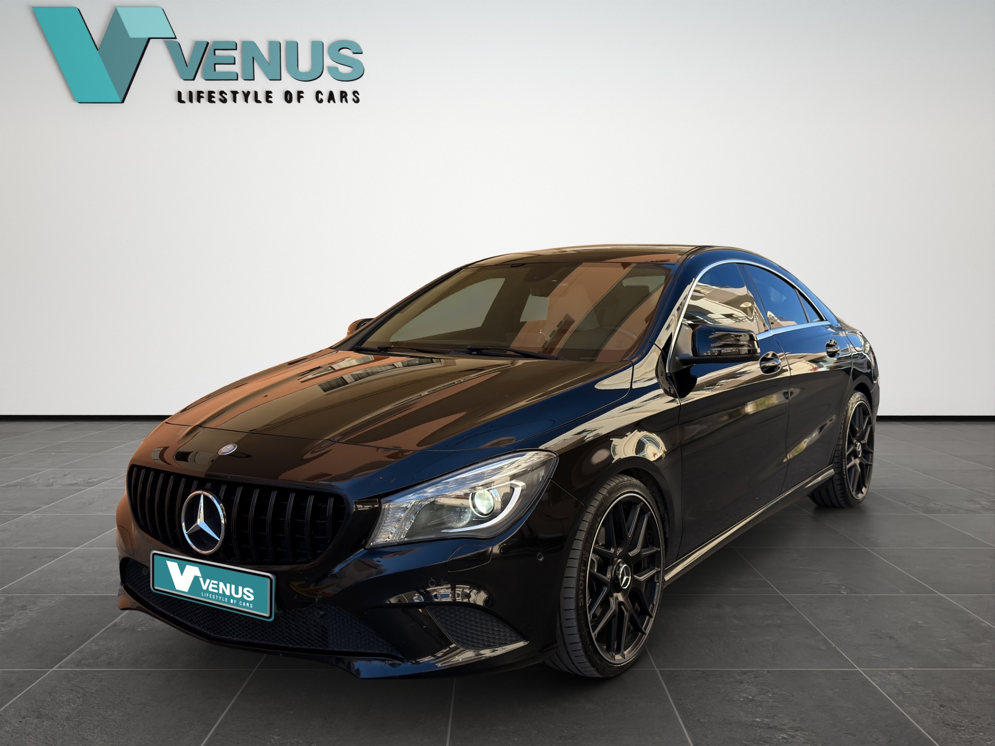 Mercedes-Benz CLA 220CDI Automatic 2014 - 