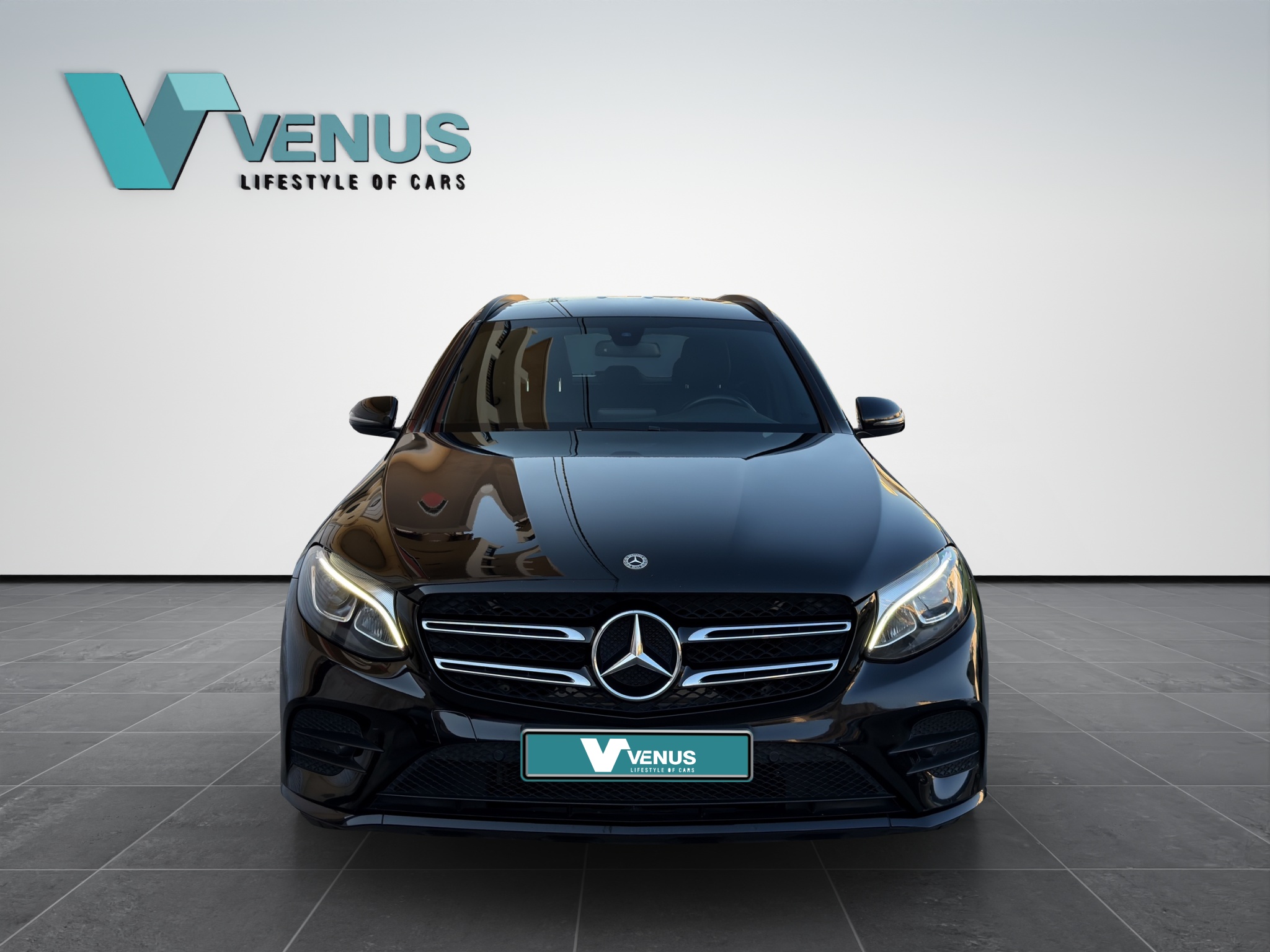 Mercedes-Benz GLC 220D 4Matic Automatic Diesel 2017 - 5