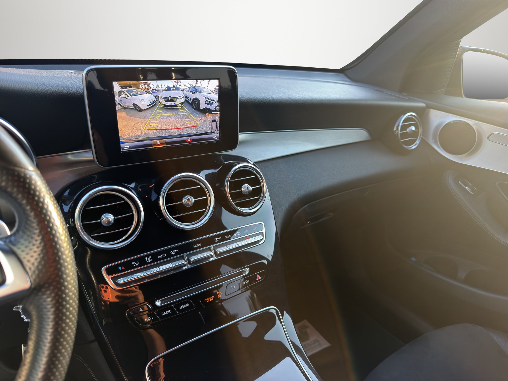 Mercedes-Benz GLC 220D 4Matic Automatic Diesel 2017 - 17