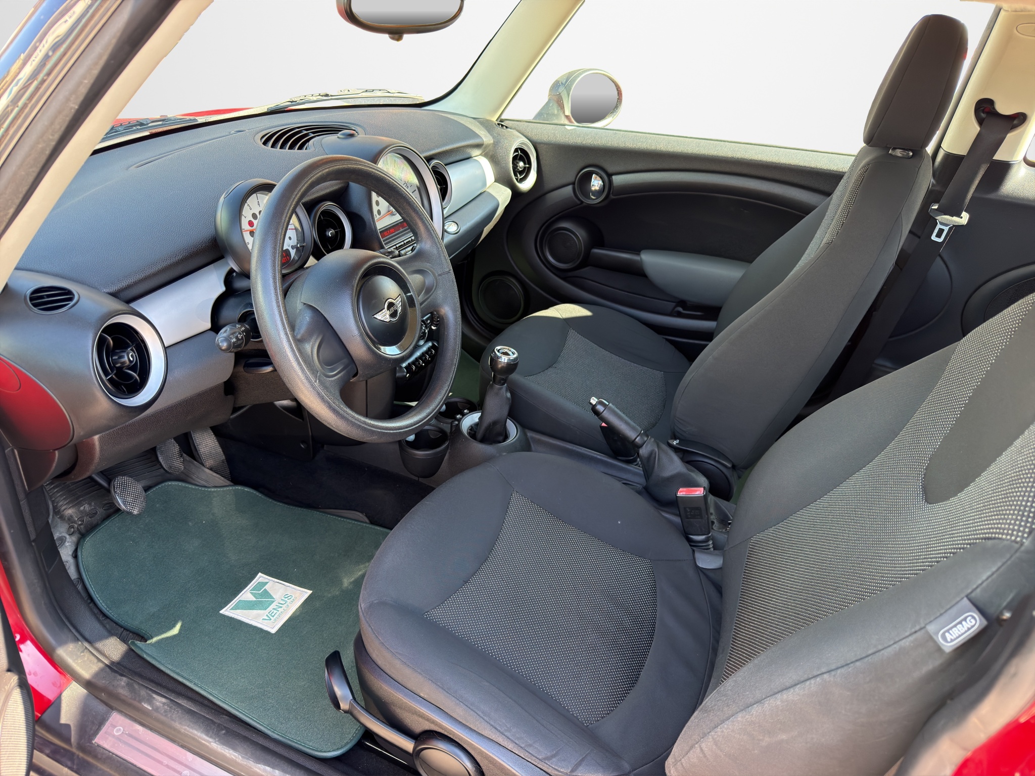MINI Cooper D (R56) 1.6 Diesel 2011 - 11