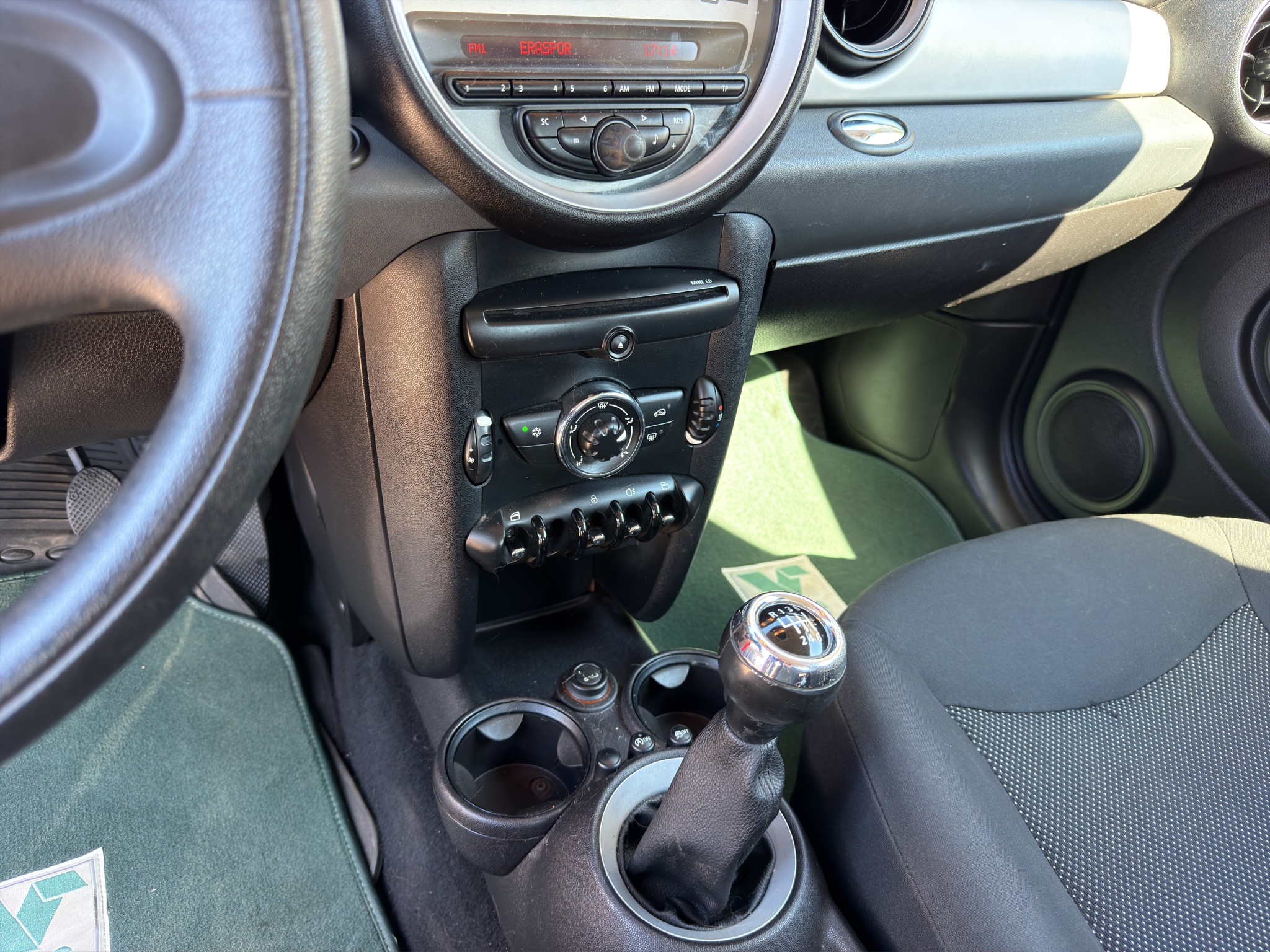 MINI Cooper D (R56) 1.6 Diesel 2011 - 16